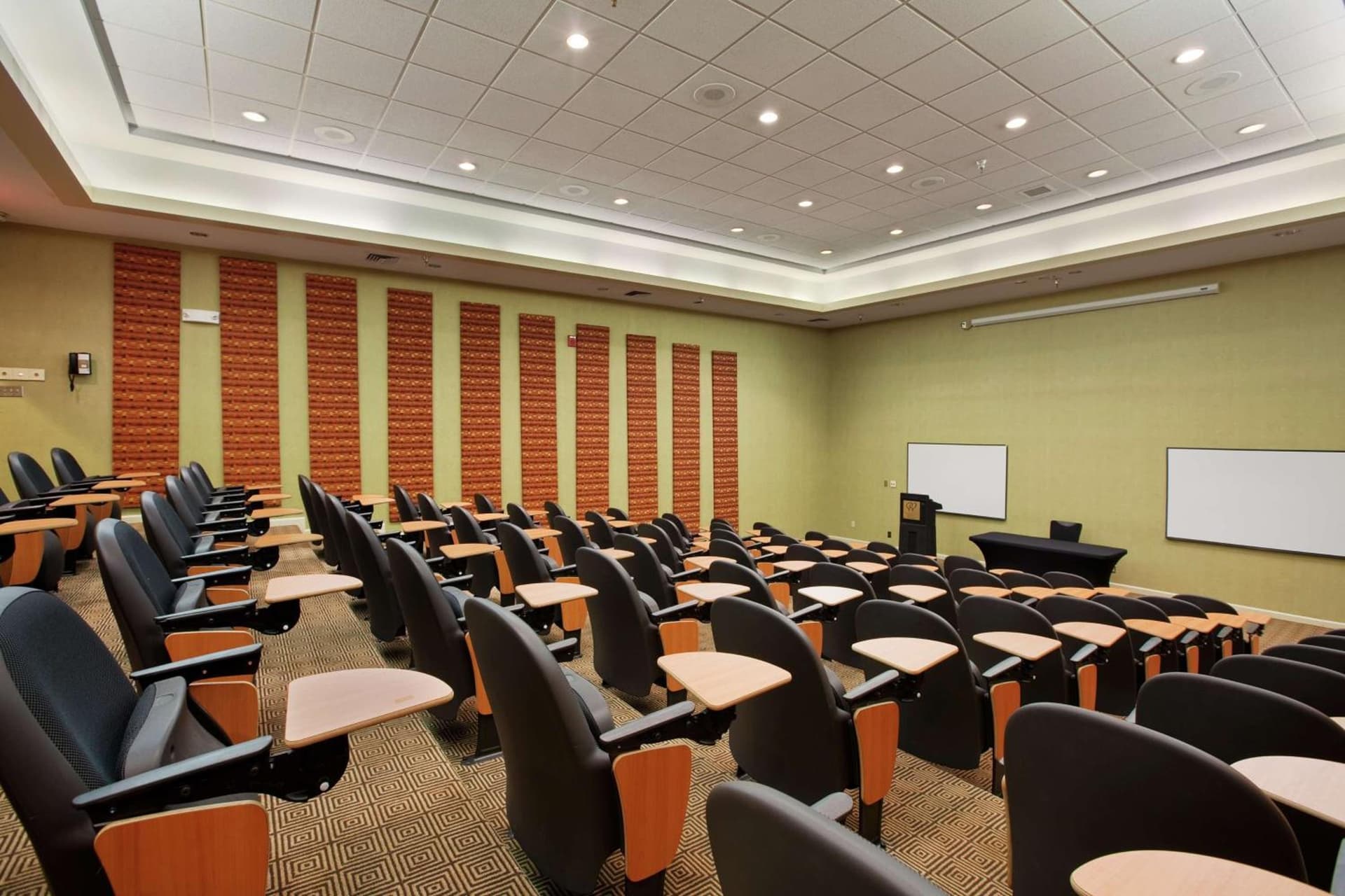 DoubleTree by Hilton Springfield gallery photo in Springfield, MO — image 32
