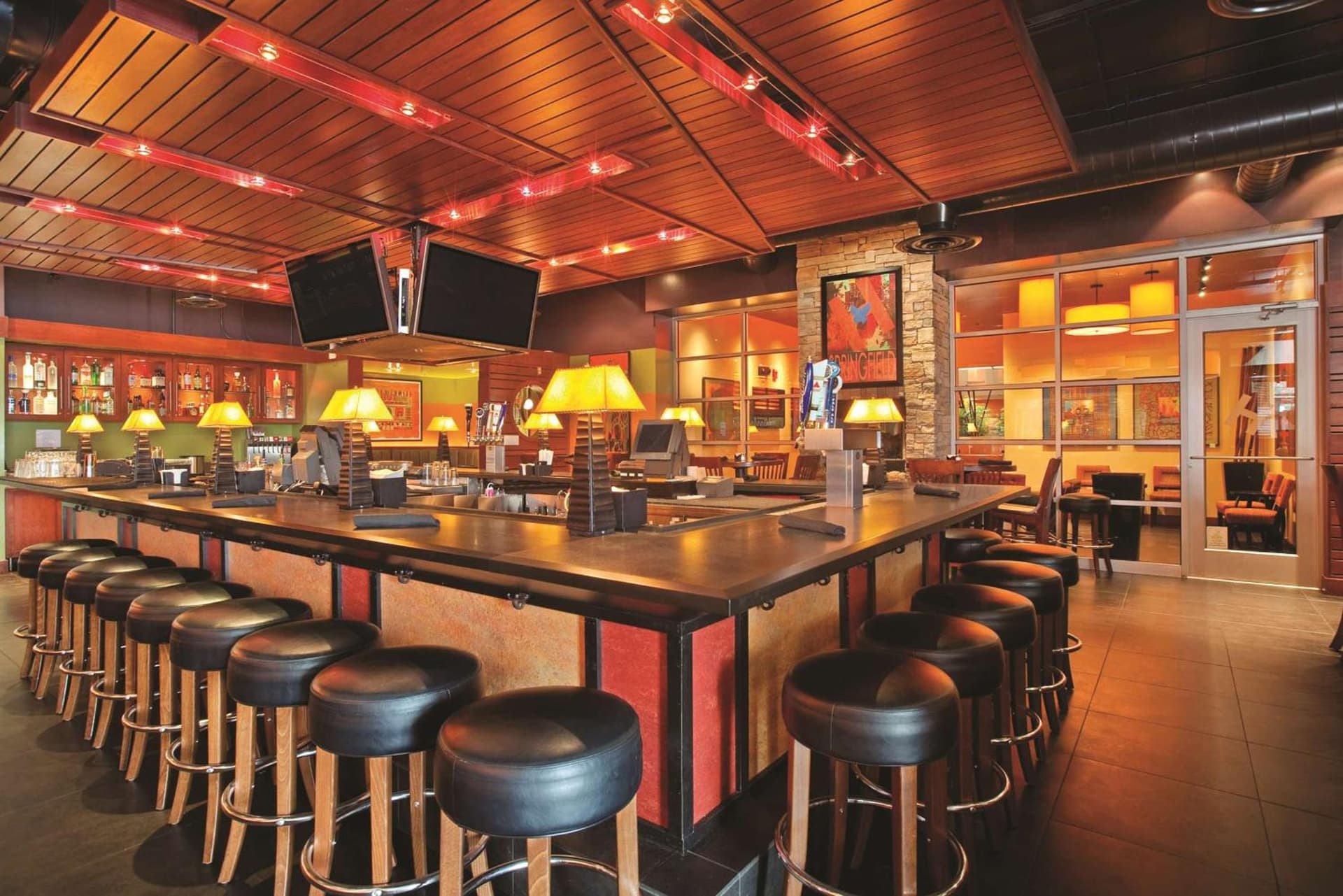DoubleTree by Hilton Springfield gallery photo in Springfield, MO — image 6