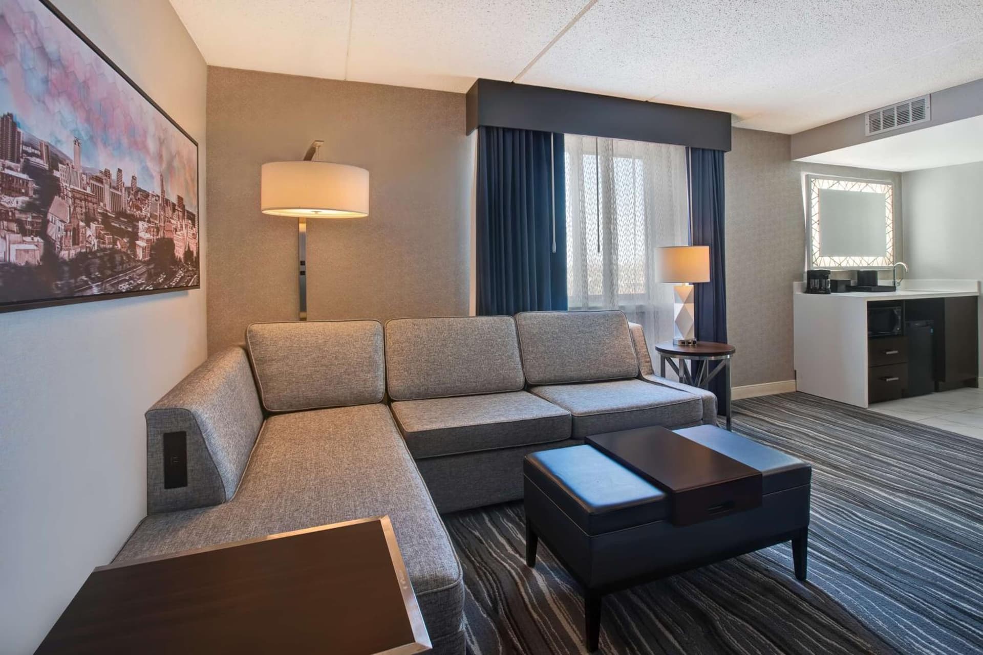Embassy Suites Syracuse gallery photo in East Syracuse, NY — image 36
