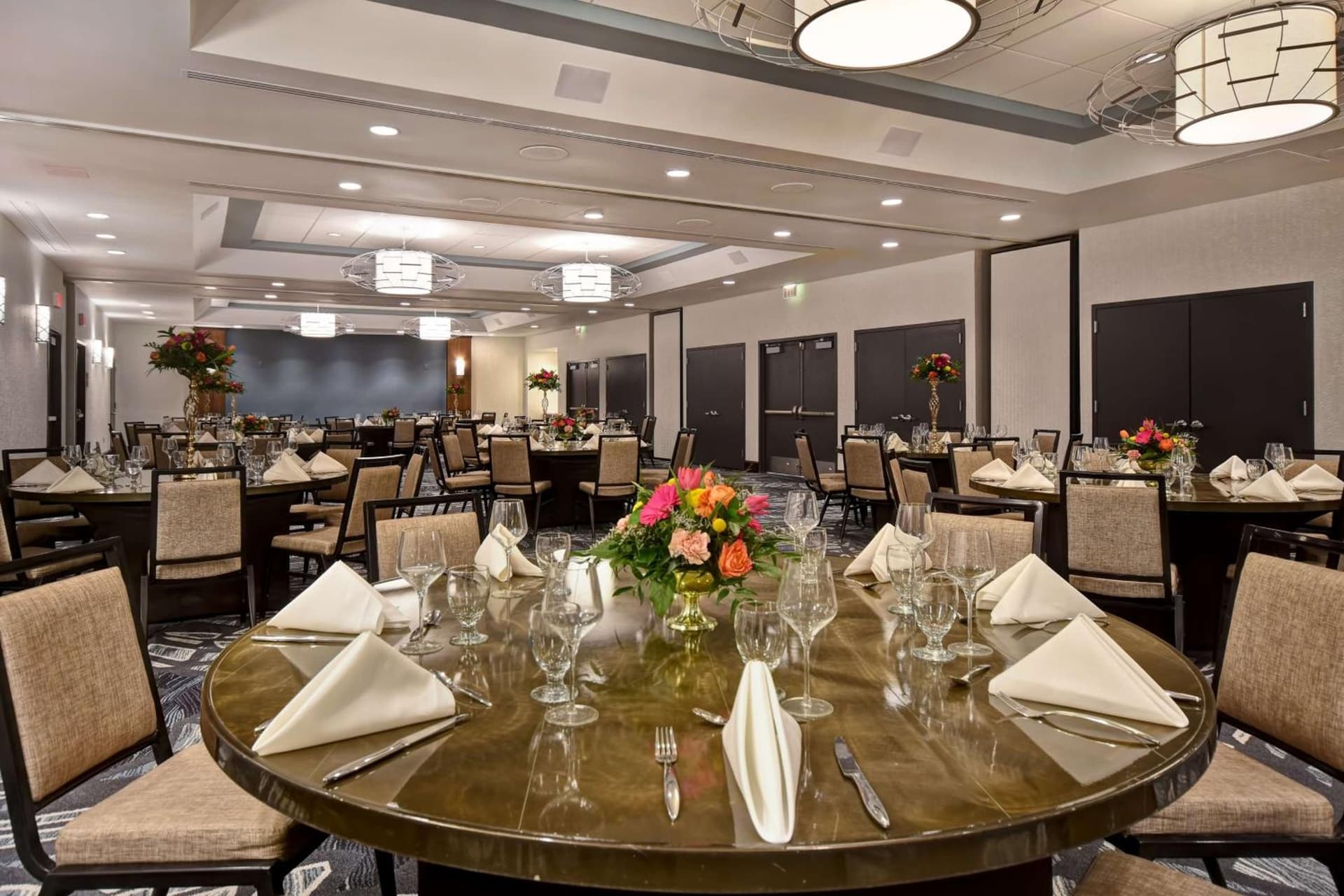 Embassy Suites Syracuse gallery photo in East Syracuse, NY — image 33