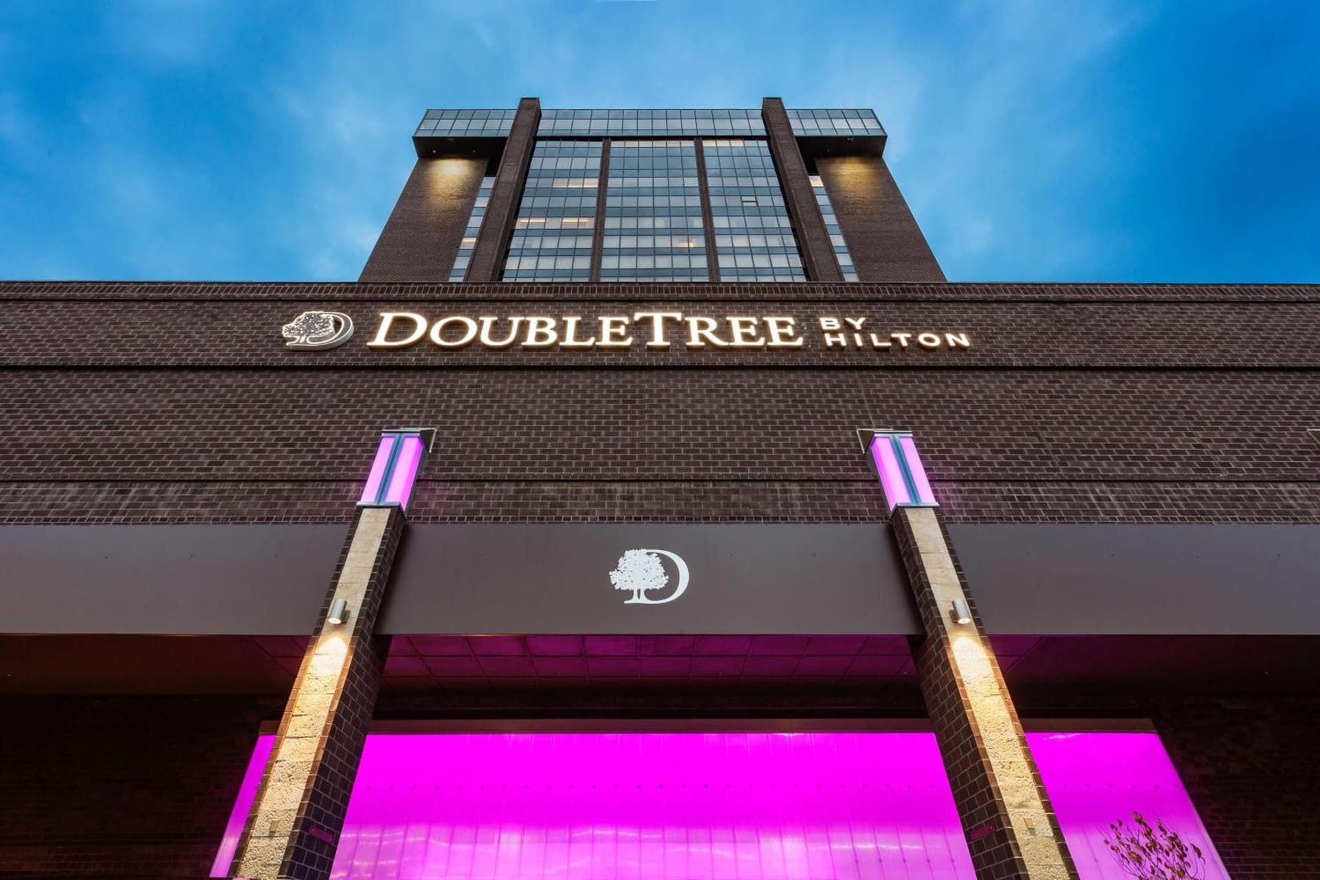 Doubletree By Hilton Billings interior in Billings, MT — gallery photo 2