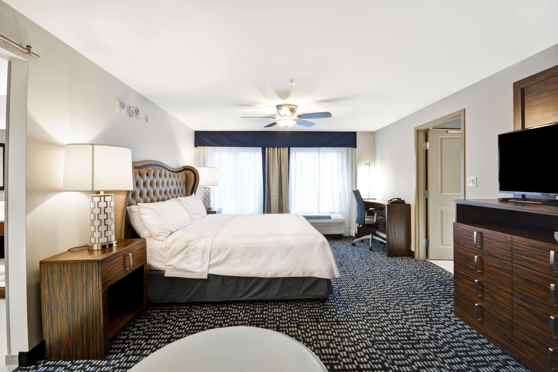 Homewood Suites by Hilton Birmingham Downtown Near UAB gallery photo in Birmingham, AL — image 10