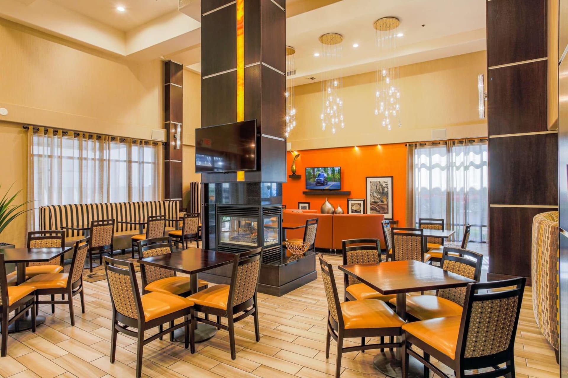 Hampton Inn Prescott gallery photo in Prescott, AZ — image 39