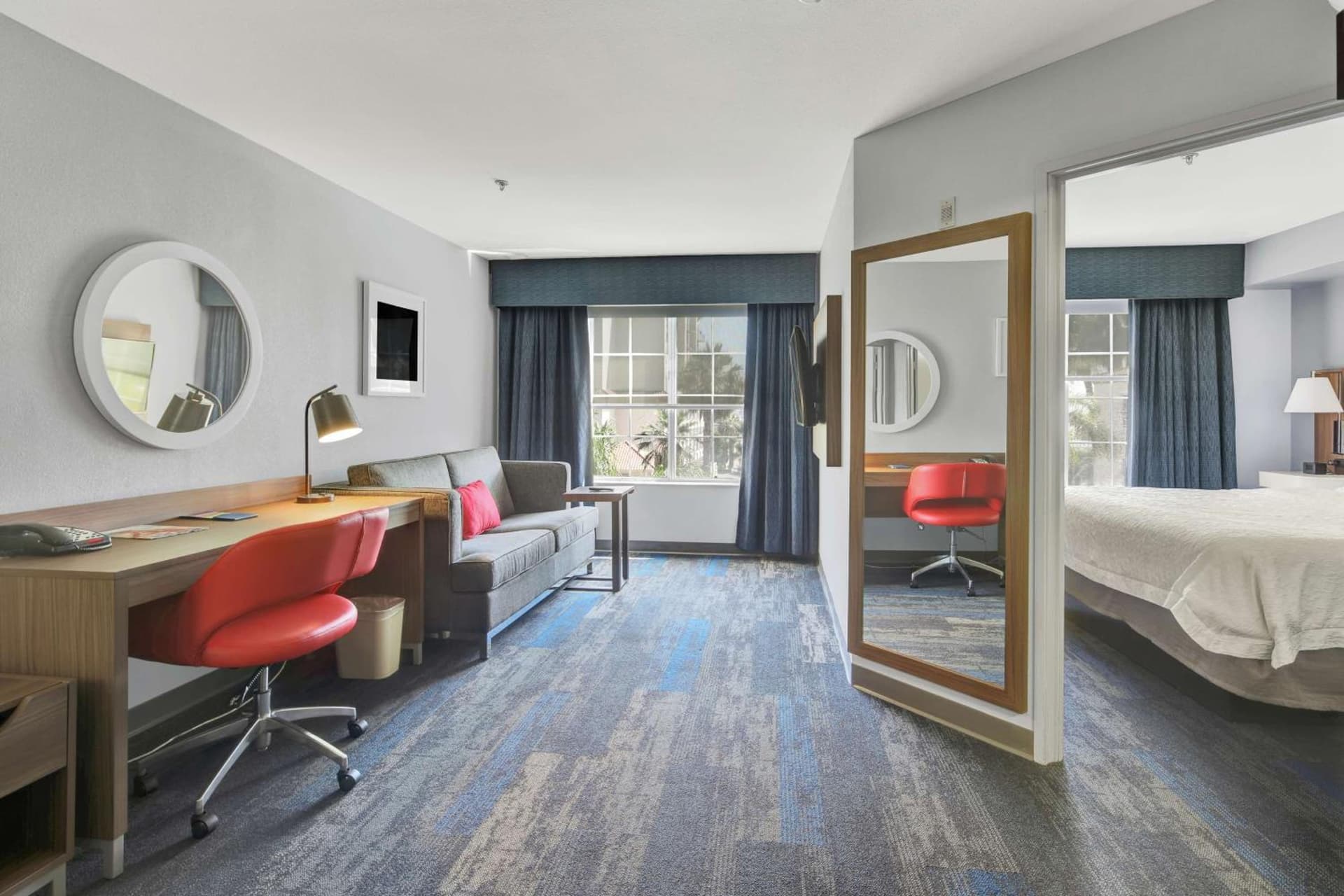 Hampton Inn & Suites Santa Ana/Orange County Airport gallery photo in Santa Ana, CA — image 8