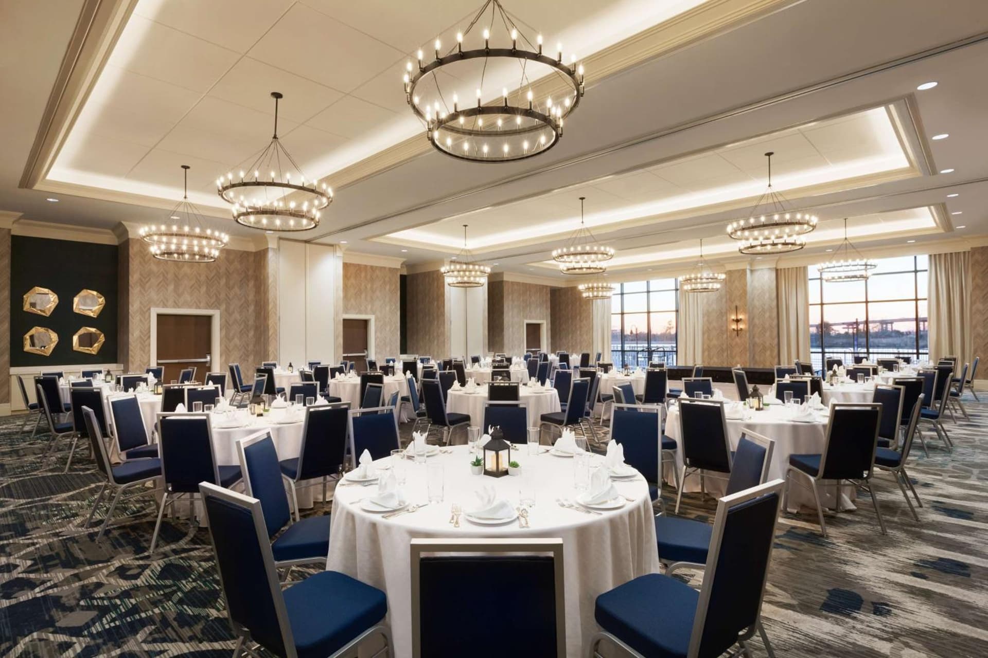 Embassy Suites By Hilton Wilmington Riverfront gallery photo in Wilmington, NC — image 35