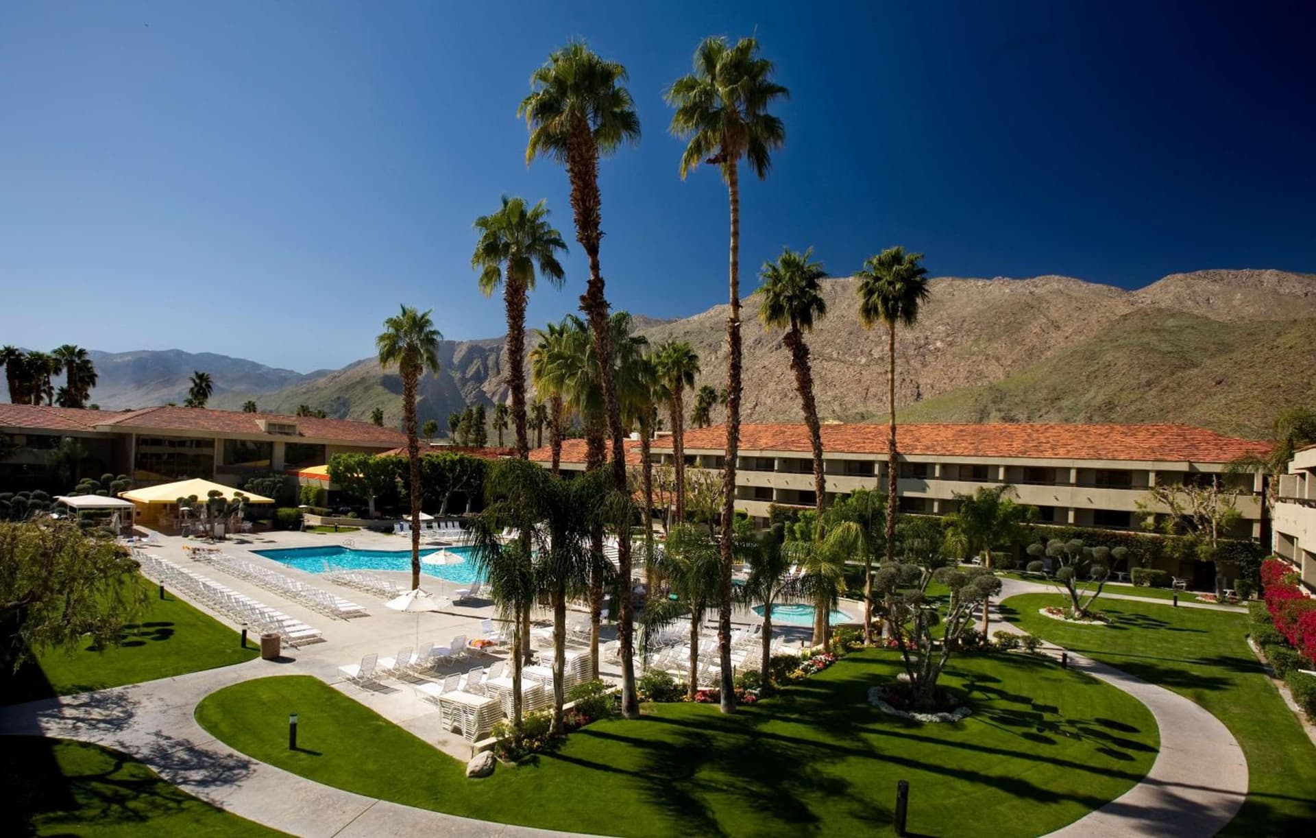Hilton Palm Springs property views in Palm Springs, CA — gallery photo 3