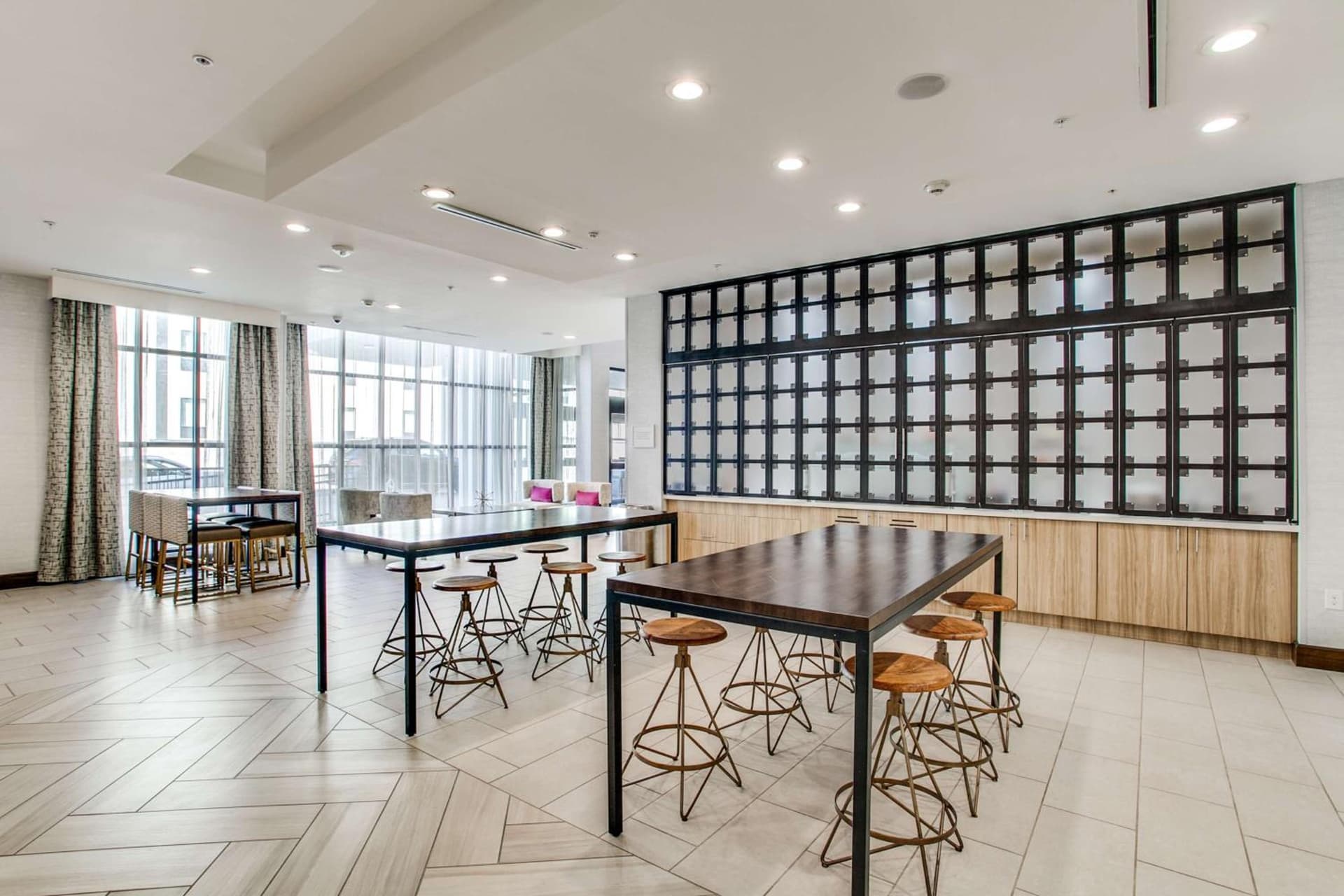 Hilton Garden Inn Dallas-Central Expy/North Park Area, Tx property views in Dallas, TX — gallery photo 3