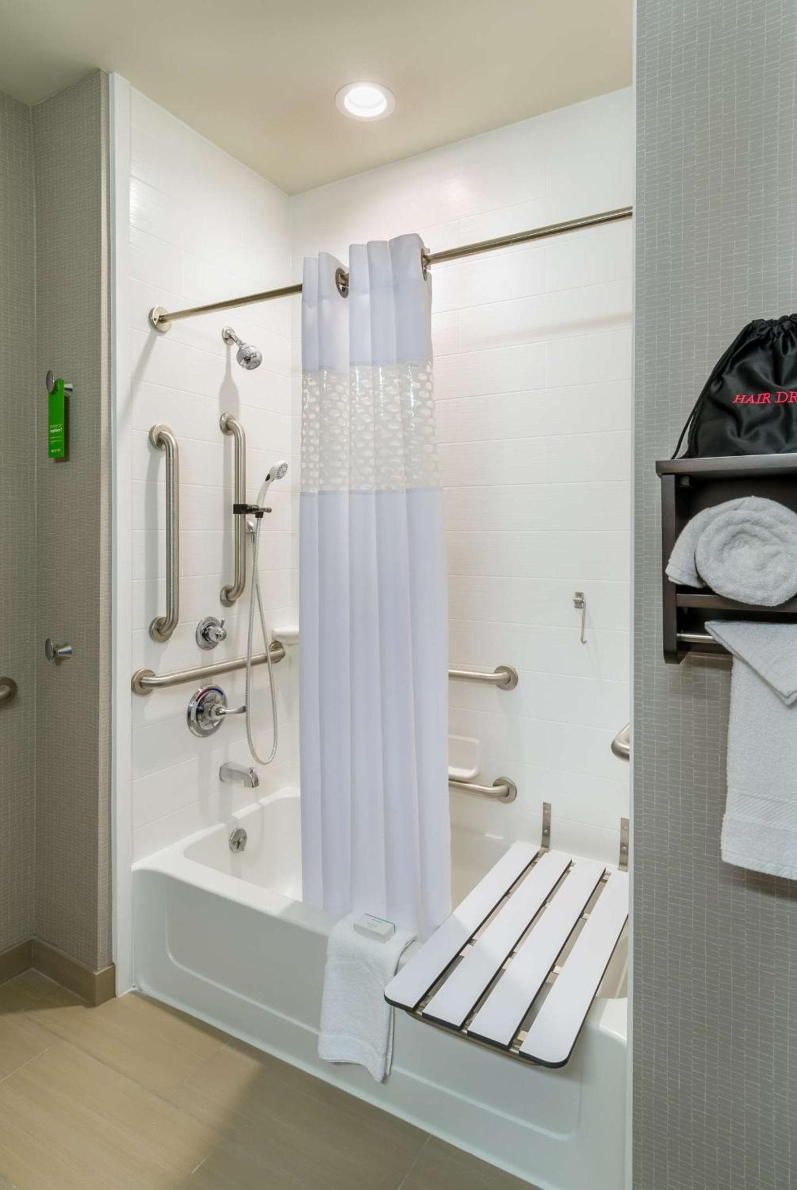 Hampton Inn & Suites Portland/Vancouver gallery photo in Vancouver, WA — image 17