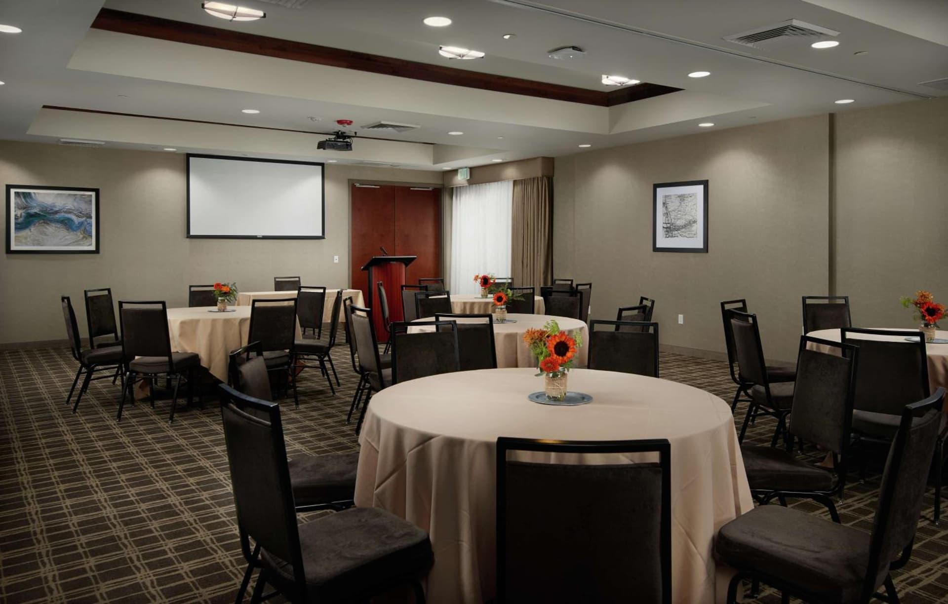 Hampton Inn & Suites Portland/Vancouver gallery photo in Vancouver, WA — image 18