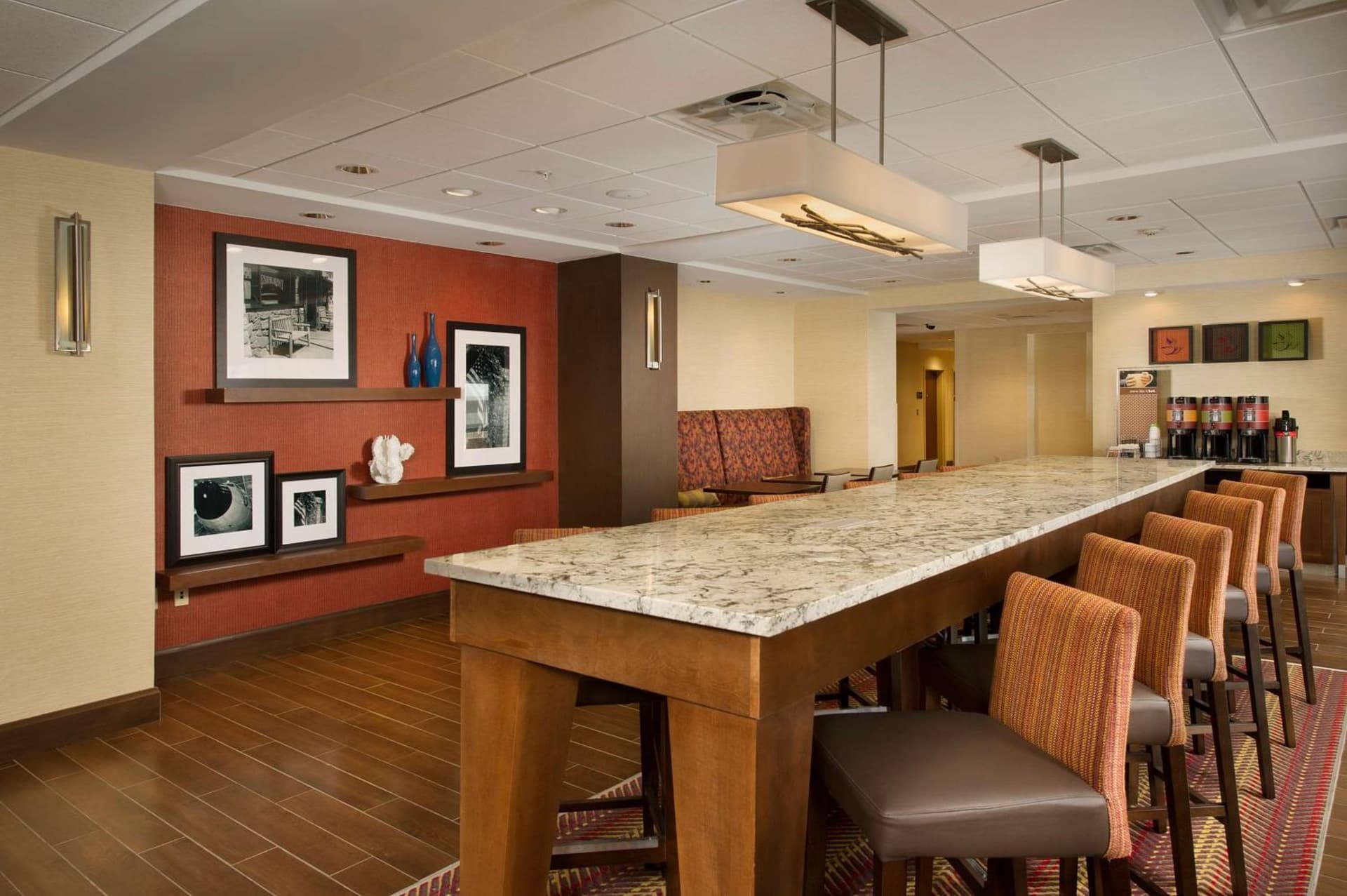 Hampton Inn Temple interior in Temple, TX — gallery photo 2