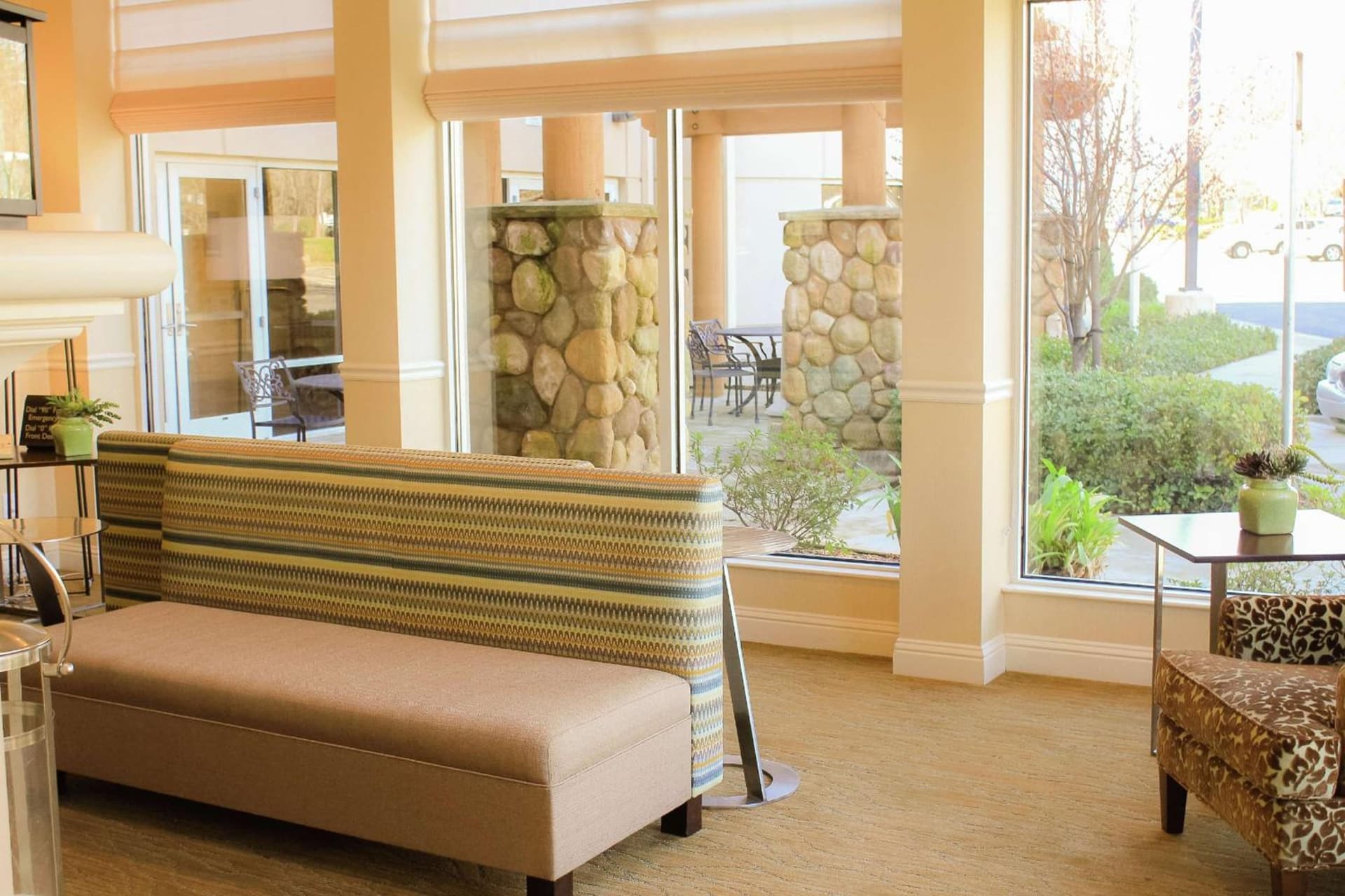 Hilton Garden Inn Redding gallery photo in Redding, CA — image 5