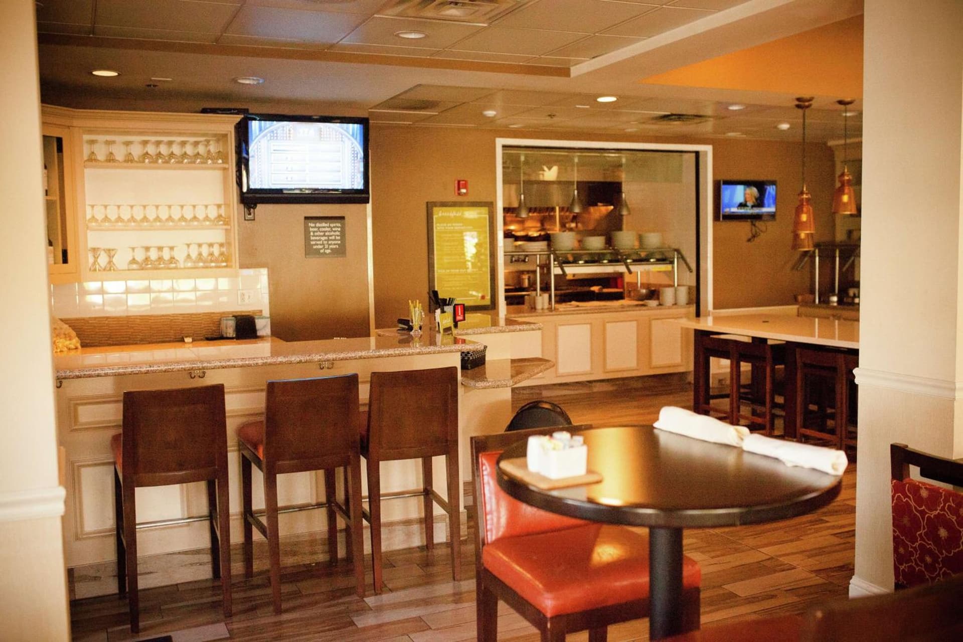 Hilton Garden Inn Redding gallery photo in Redding, CA — image 16