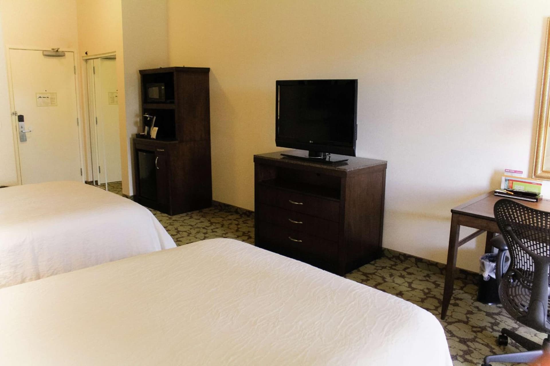 Hilton Garden Inn Redding gallery photo in Redding, CA — image 43