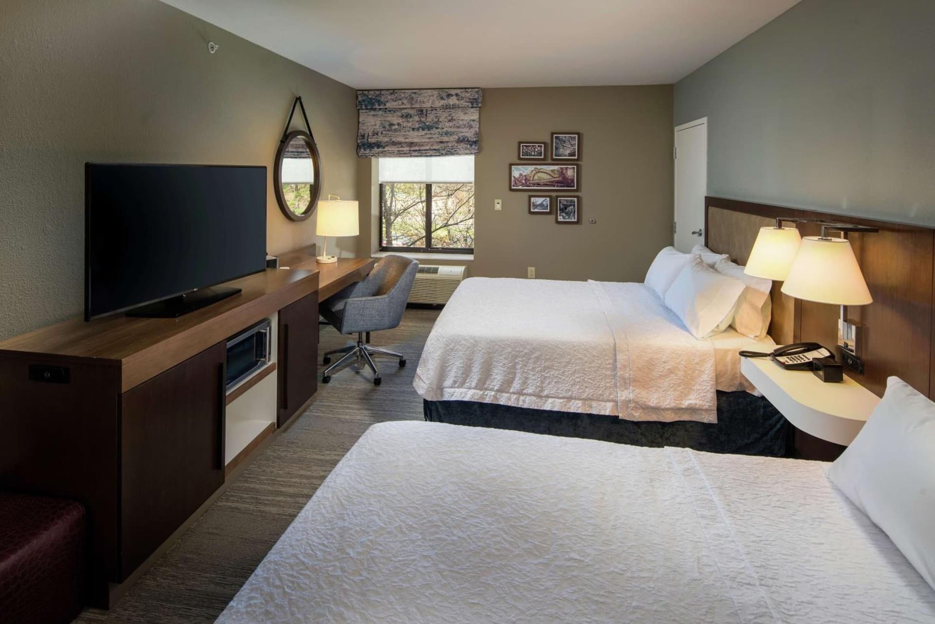 Hampton Inn & Suites Binghamton/Vestal gallery photo in Vestal — image 10