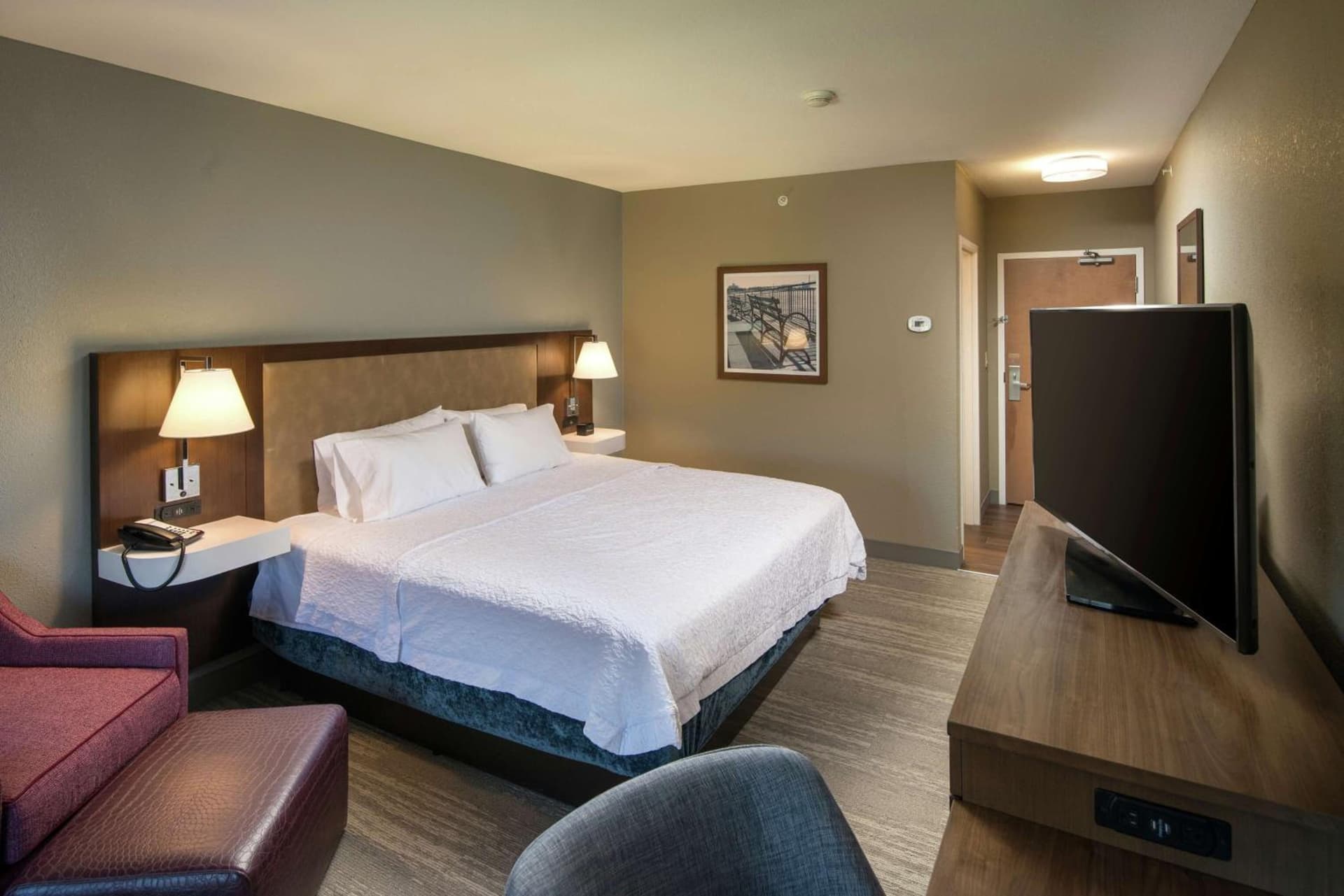 Hampton Inn & Suites Binghamton/Vestal gallery photo in Vestal — image 12