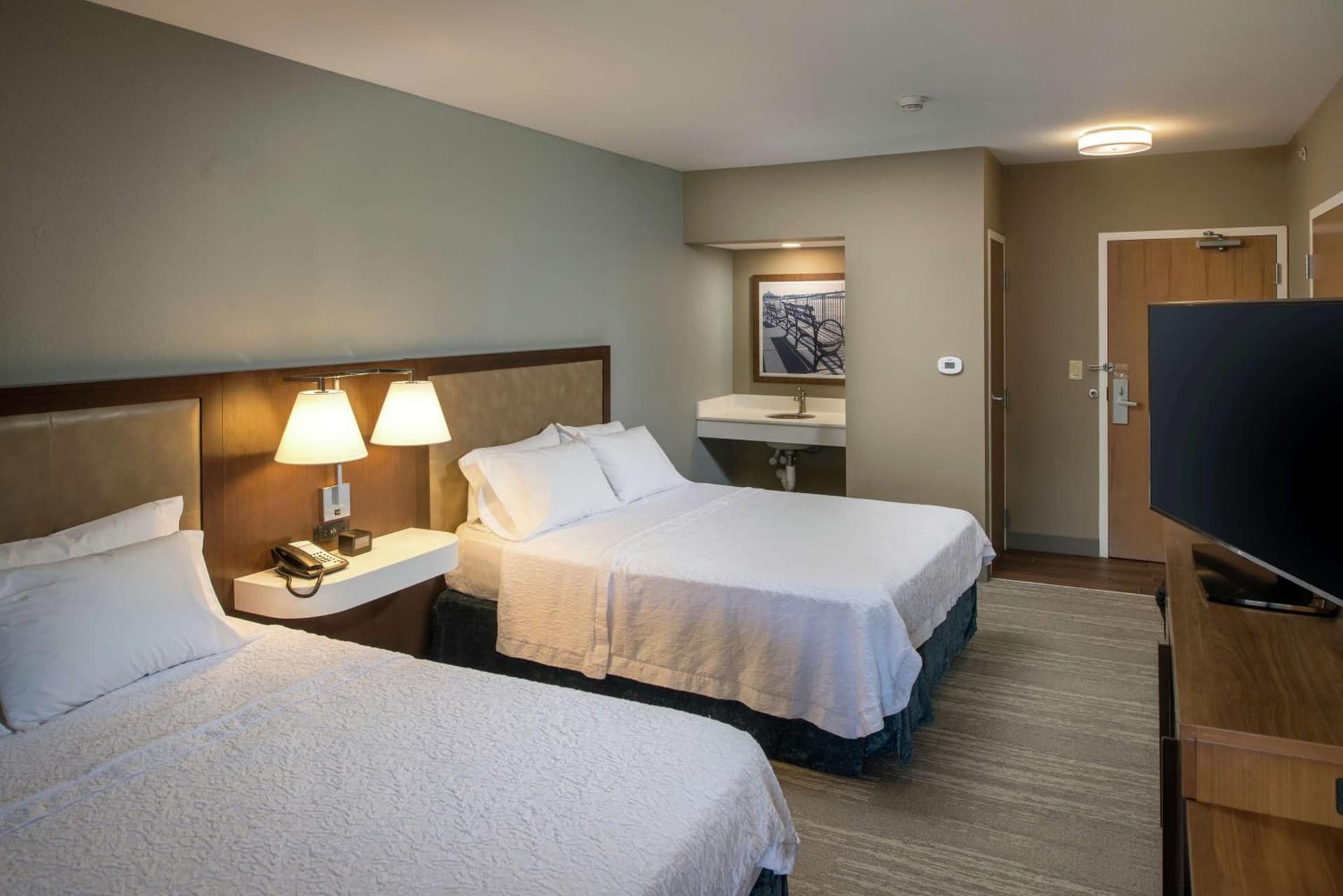 Hampton Inn & Suites Binghamton/Vestal gallery photo in Vestal — image 18