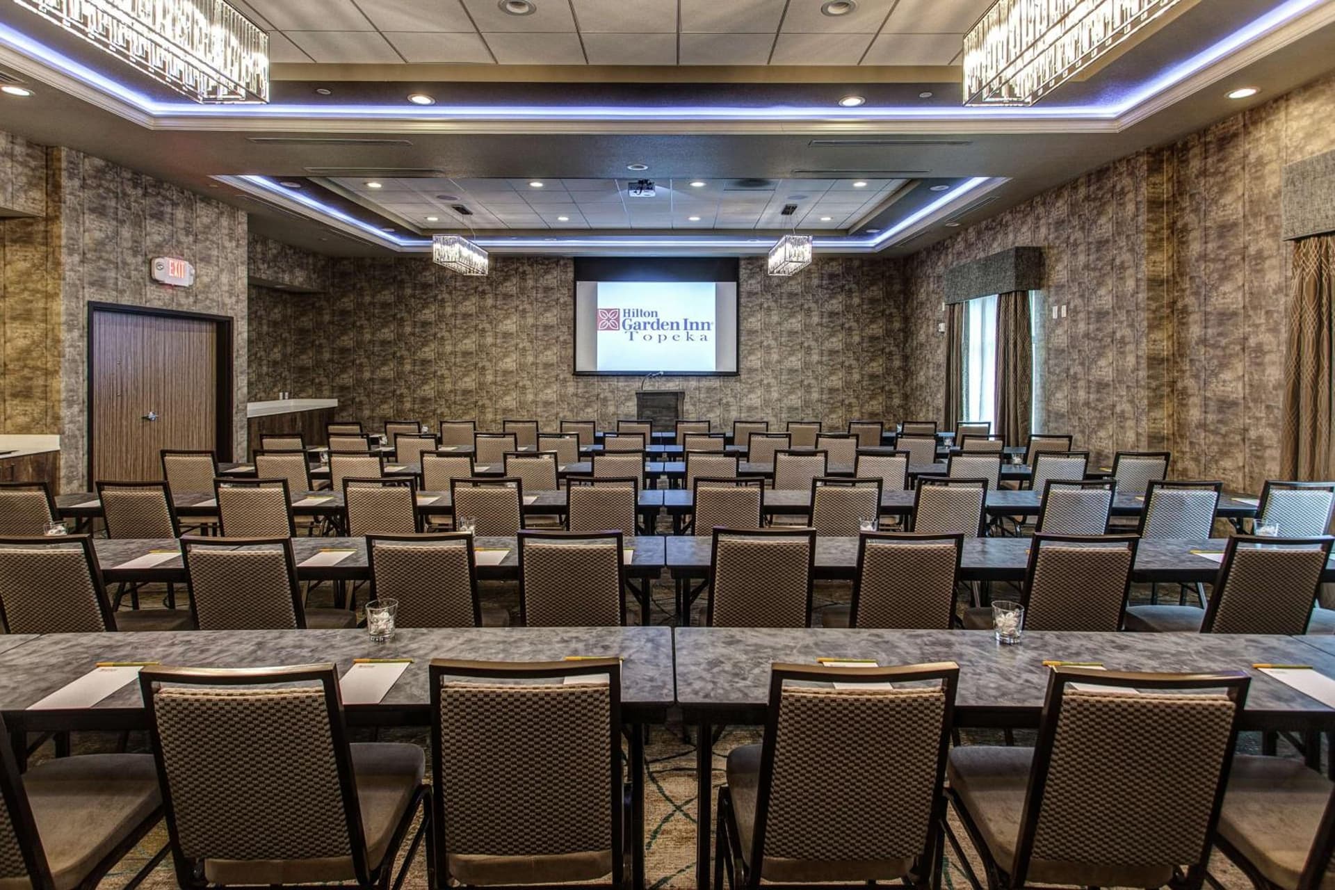 Hilton Garden Inn Topeka gallery photo in Topeka, KS — image 23