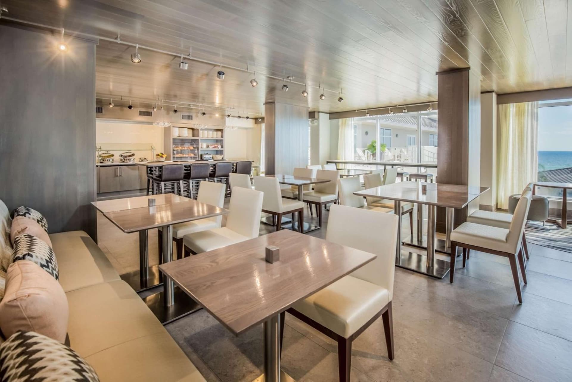 Hilton Pensacola Beach gallery photo in Pensacola Beach, FL — image 60