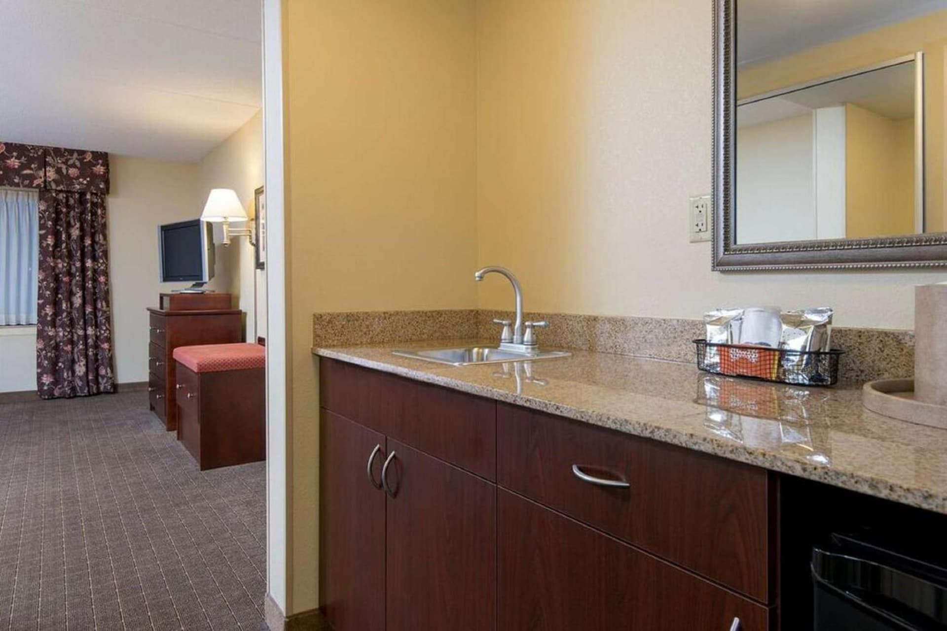 Hampton Inn Schenectady Downtown gallery photo in Schenectady, NY — image 35
