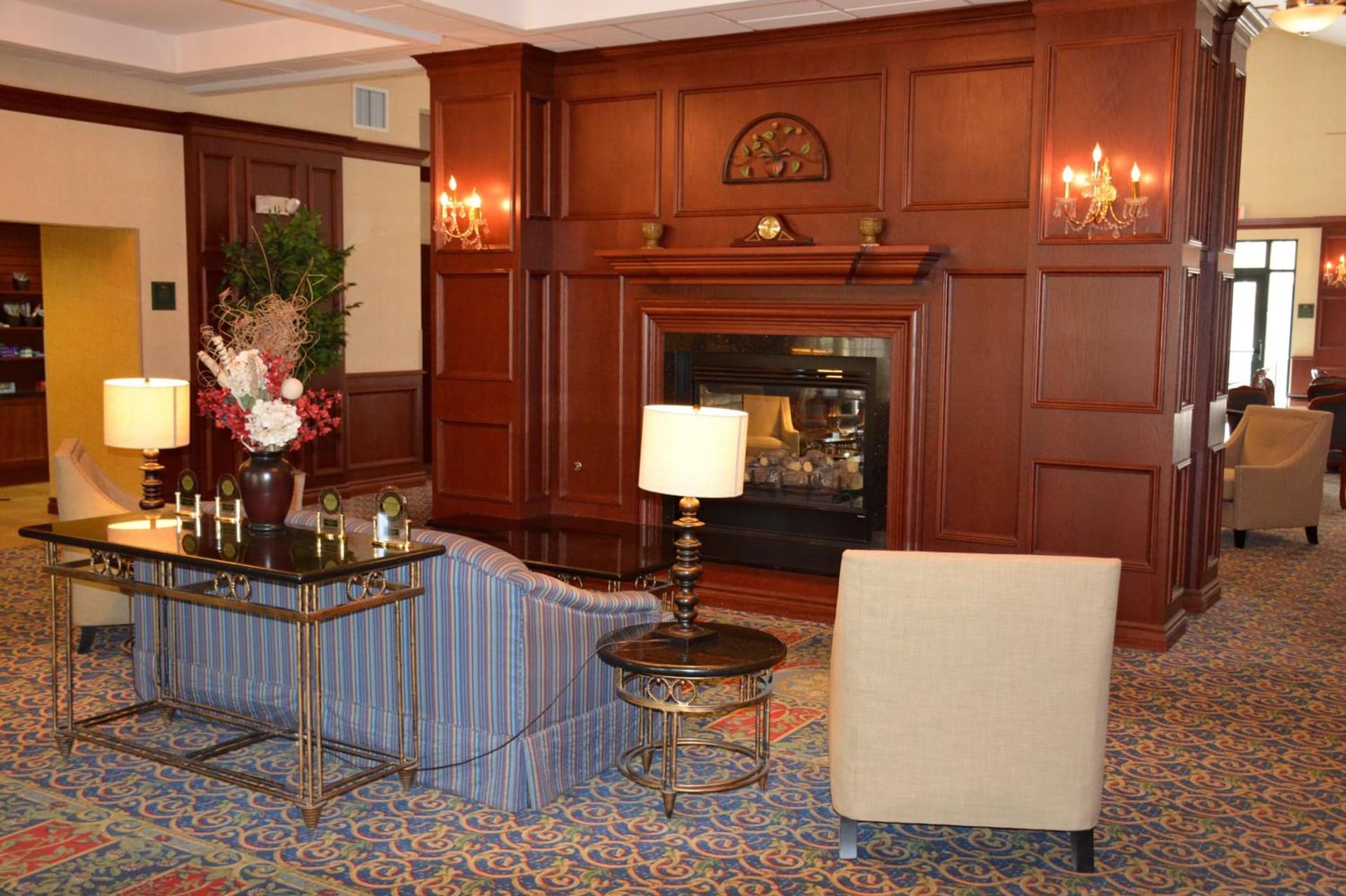 Homewood Suites by Hilton Brighton interior in Brighton, MI — gallery photo 2