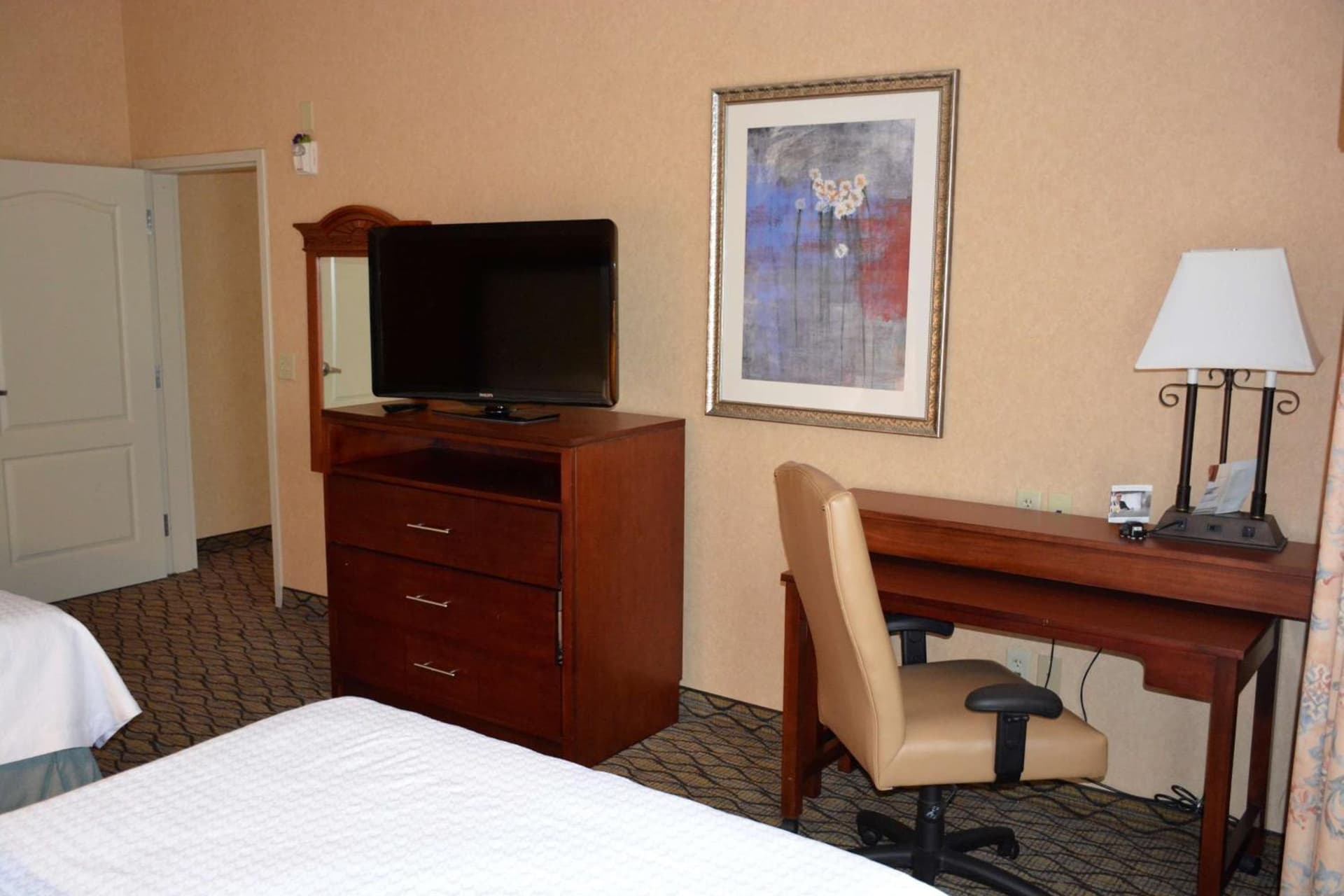 Homewood Suites by Hilton Brighton interior in Brighton, MI — gallery photo 2