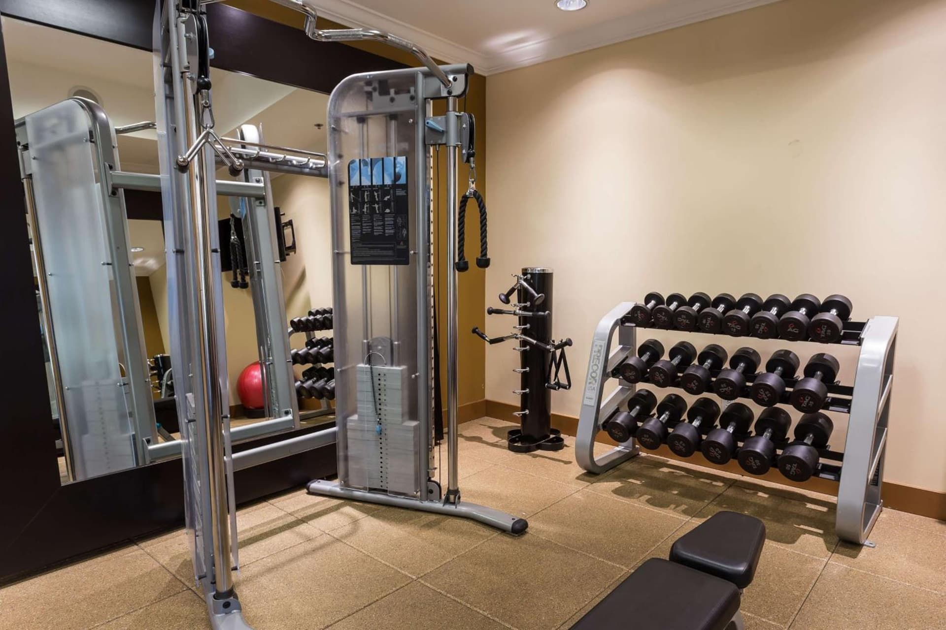 Hilton Garden Inn San Mateo property views in San Mateo, CA — gallery photo 3
