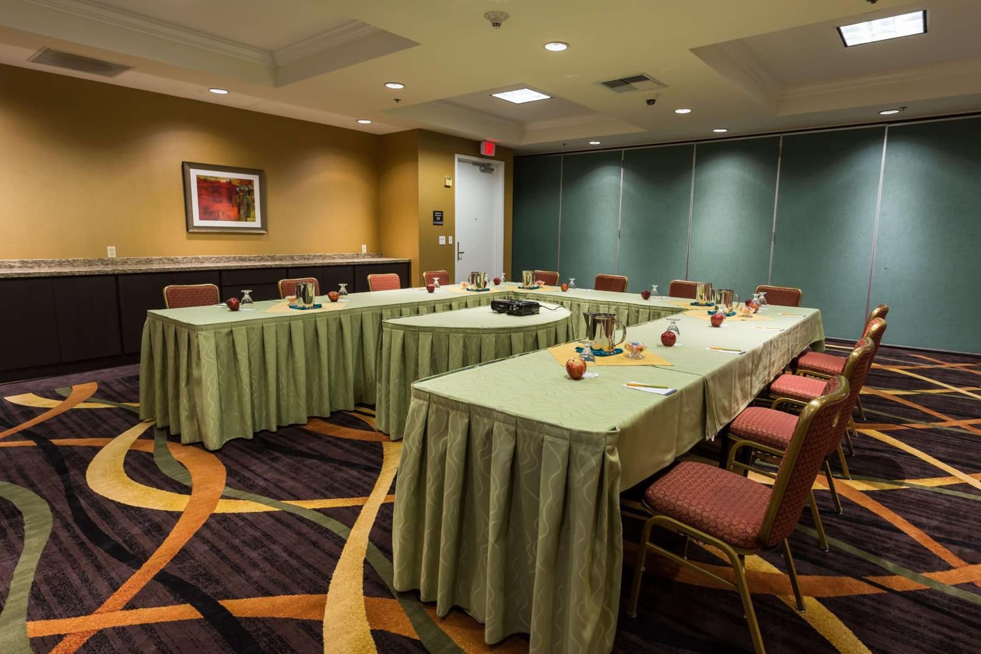 Hilton Garden Inn San Mateo gallery photo in San Mateo, CA — image 42