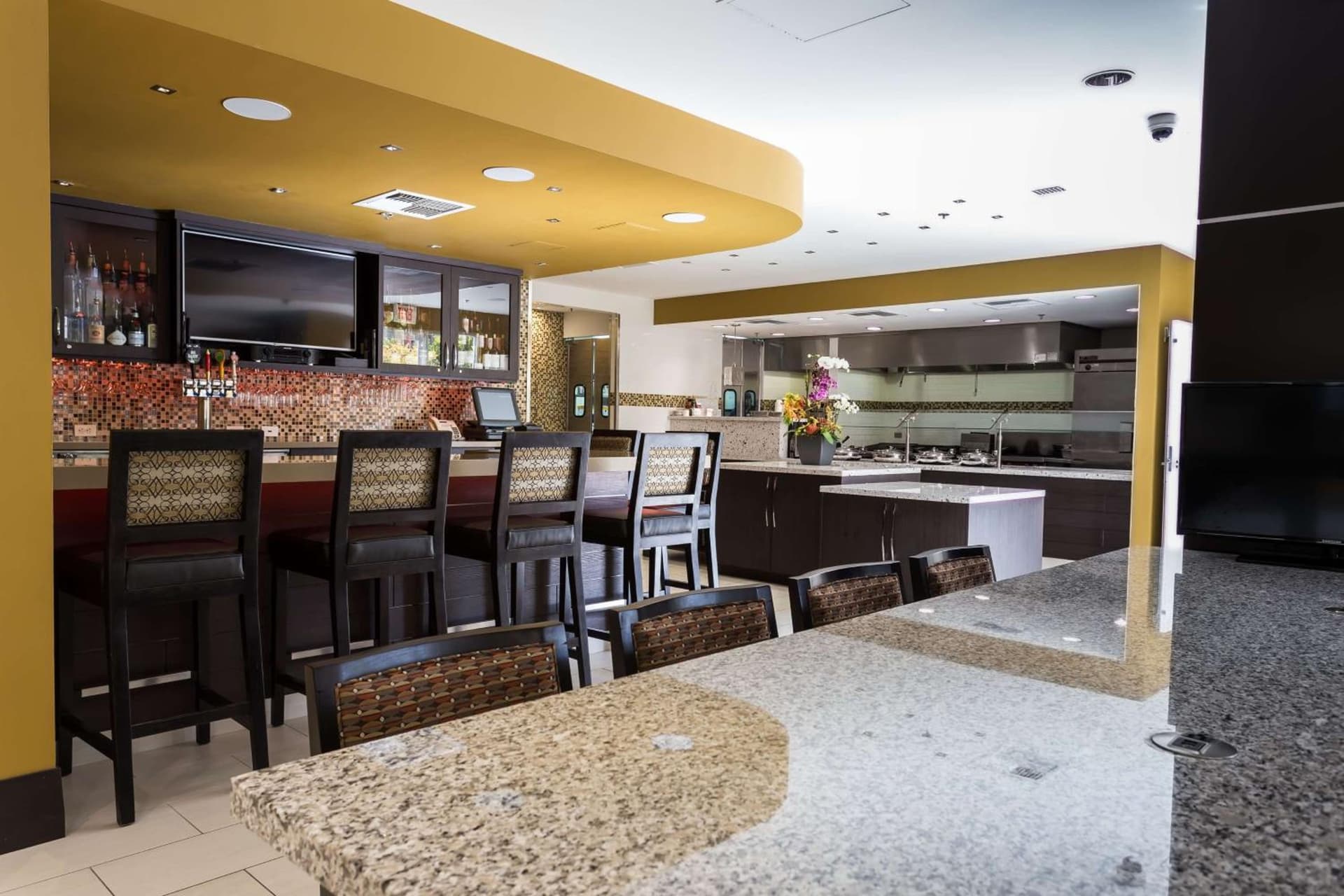 Hilton Garden Inn San Mateo gallery photo in San Mateo, CA — image 7