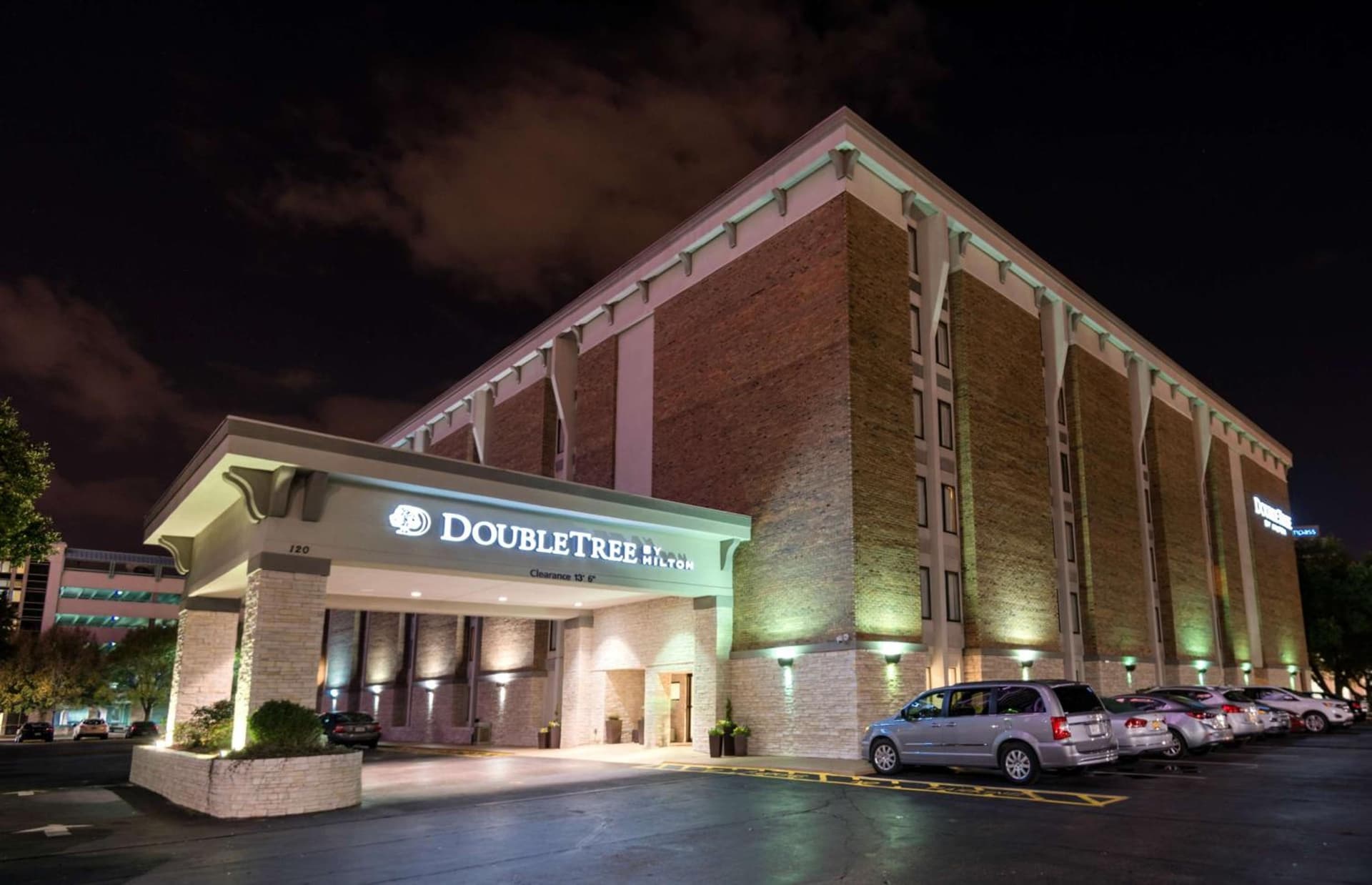 DoubleTree by Hilton Montgomery Downtown gallery photo in Montgomery, AL — image 46