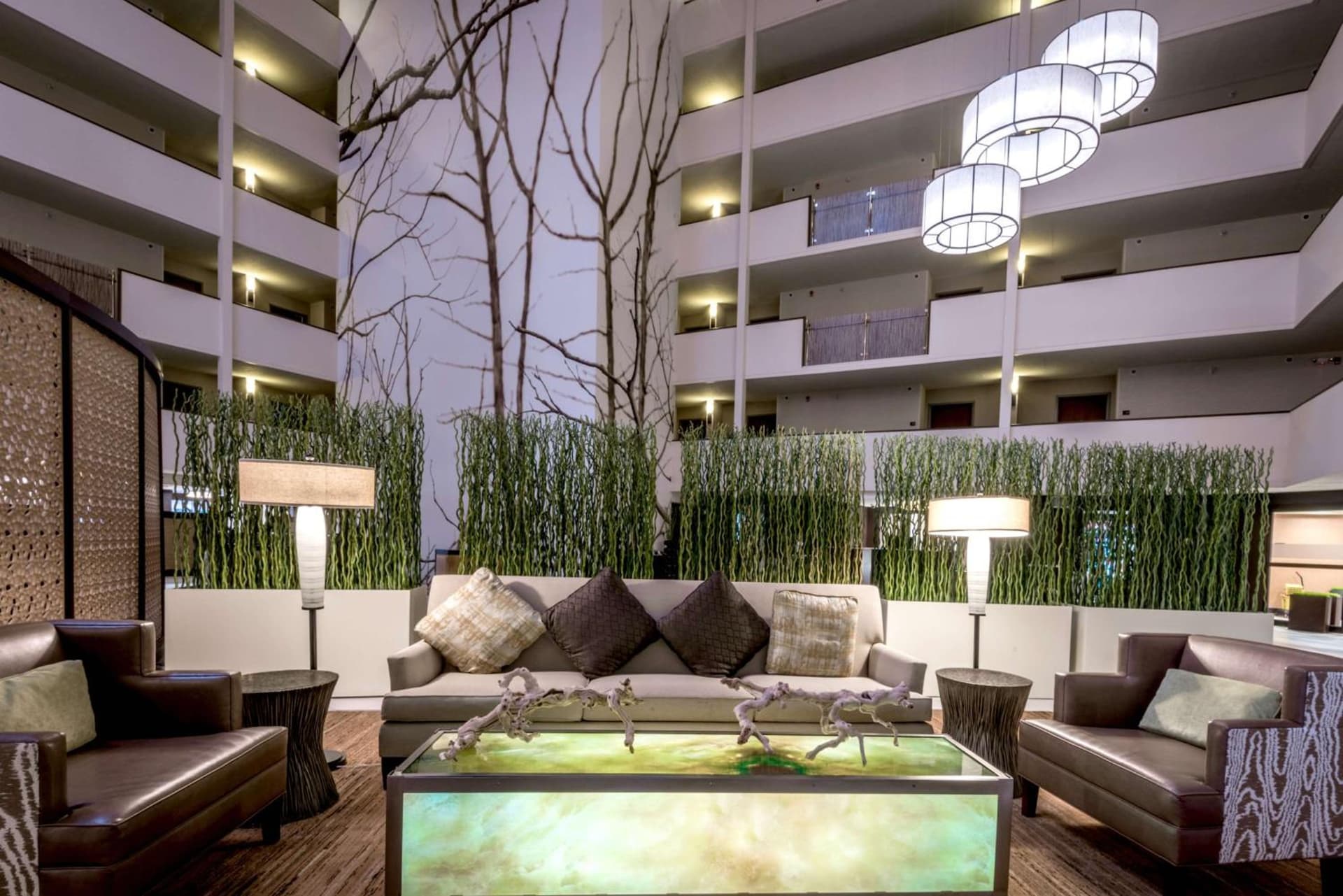 DoubleTree by Hilton Montgomery Downtown gallery photo in Montgomery, AL — image 10