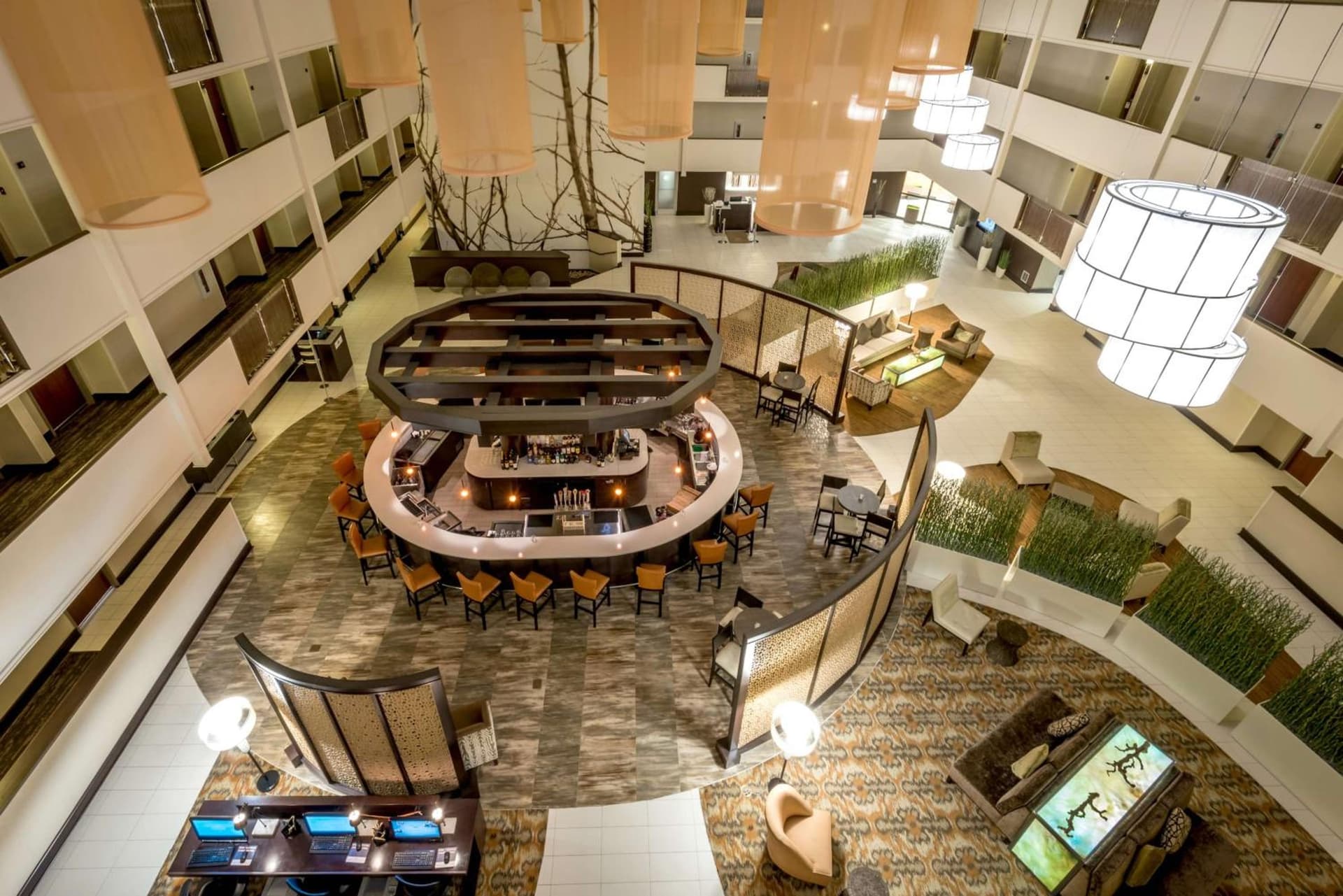 DoubleTree by Hilton Montgomery Downtown gallery photo in Montgomery, AL — image 70