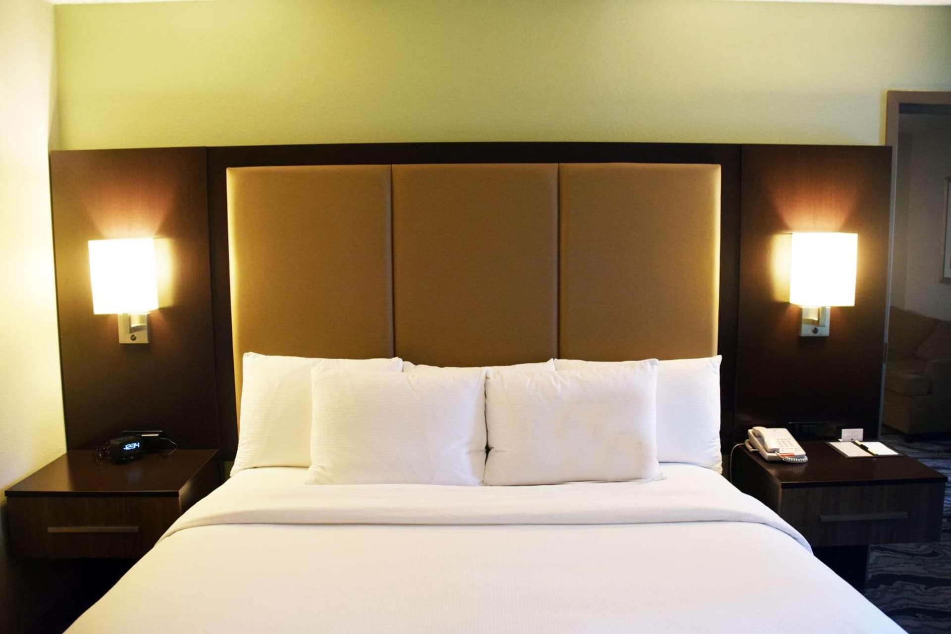 DoubleTree by Hilton Montgomery Downtown gallery photo in Montgomery, AL — image 19