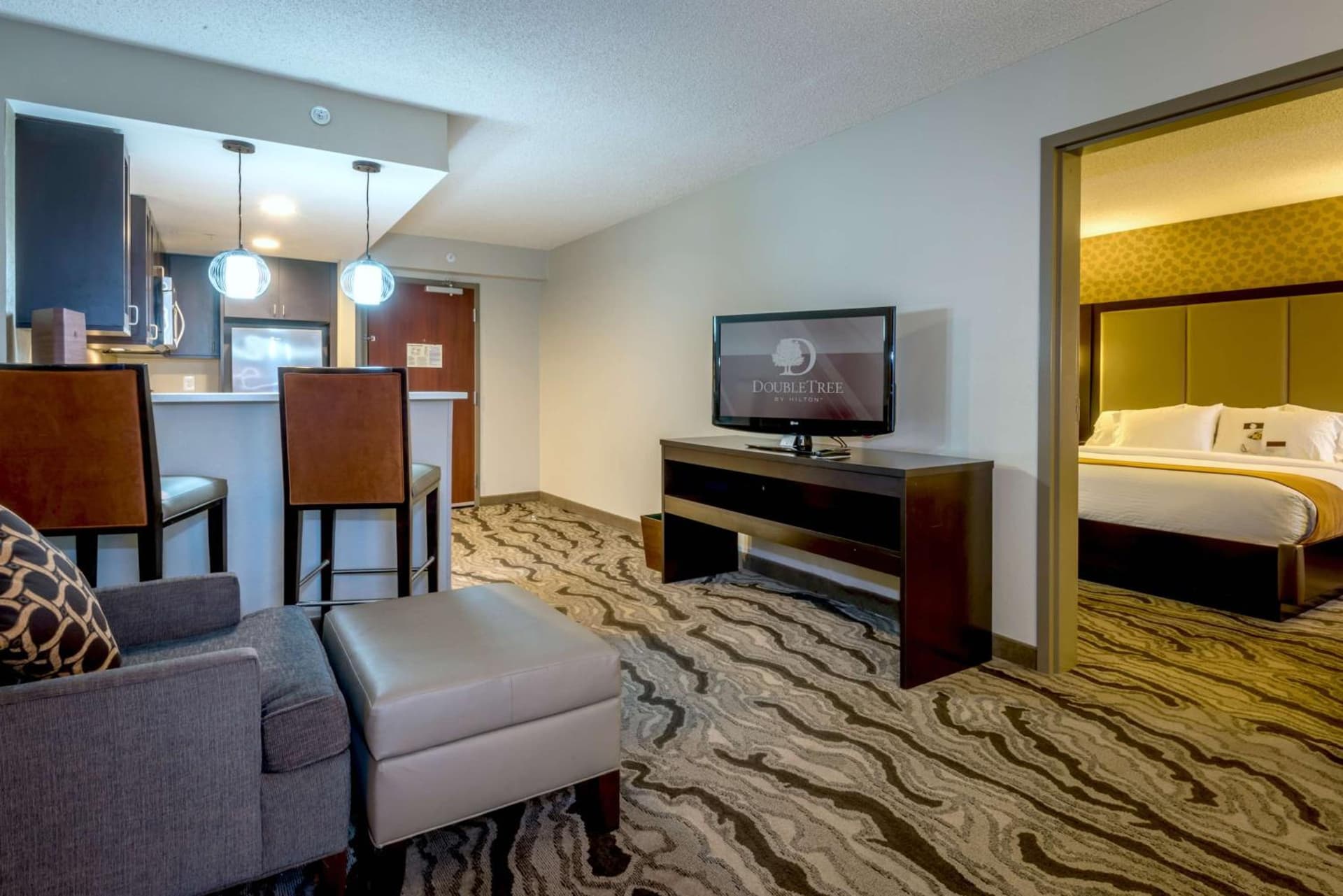 DoubleTree by Hilton Montgomery Downtown gallery photo in Montgomery, AL — image 33