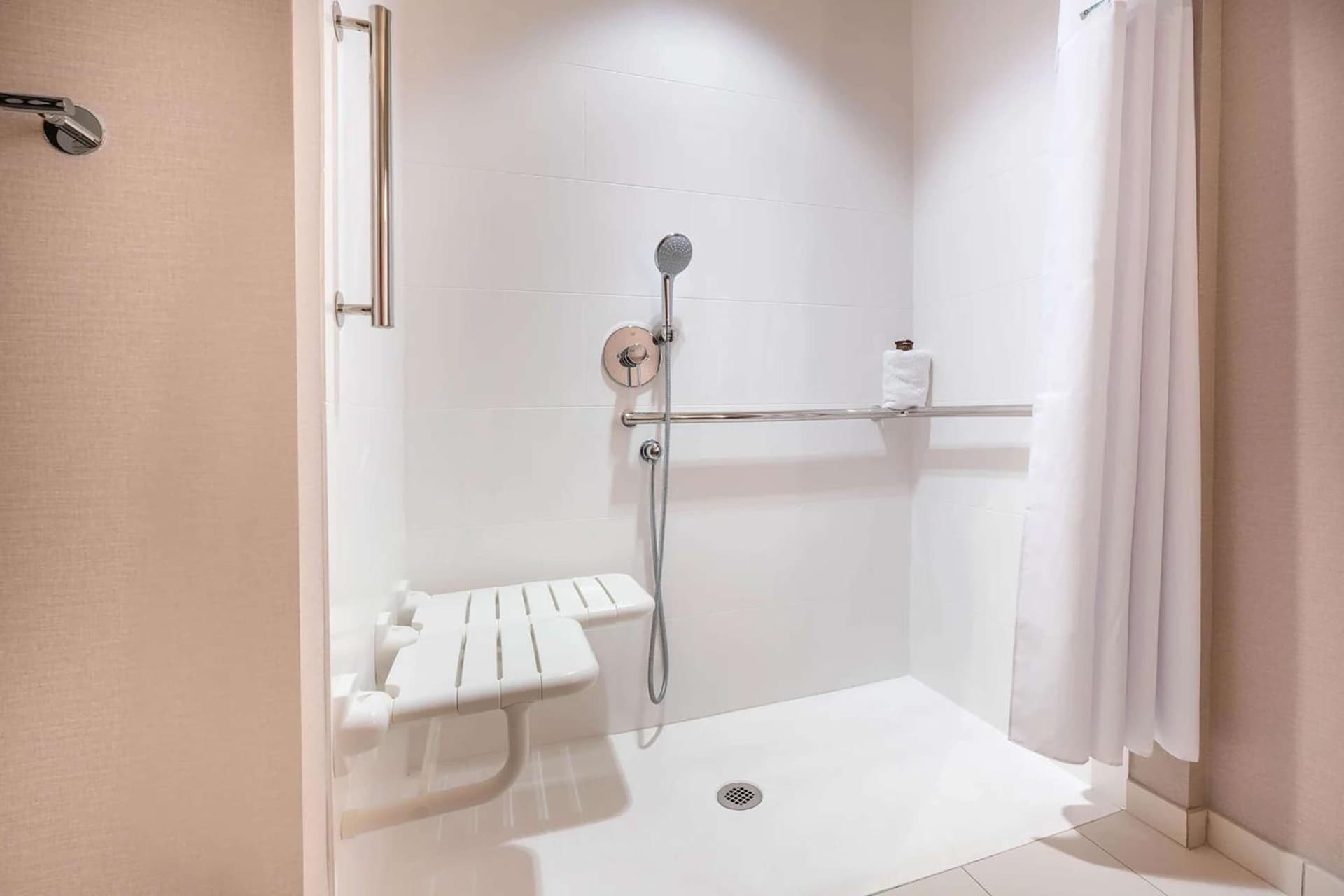 Hampton Inn San Jose Cherry Ave, CA gallery photo in San Jose, CA — image 9