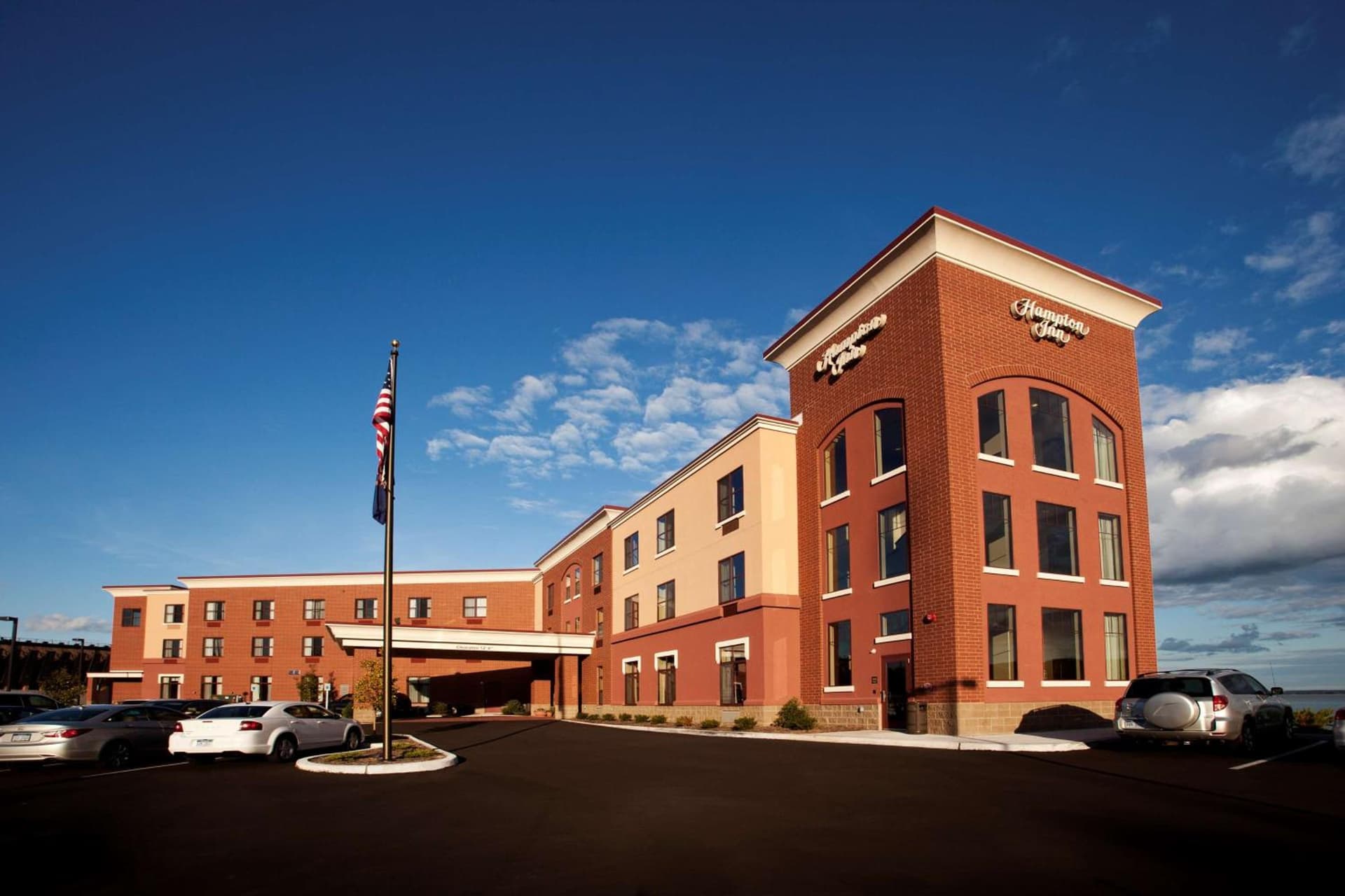 Hampton Inn Marquette-Waterfront featured exterior or lobby in Marquette, MI — similar hotel