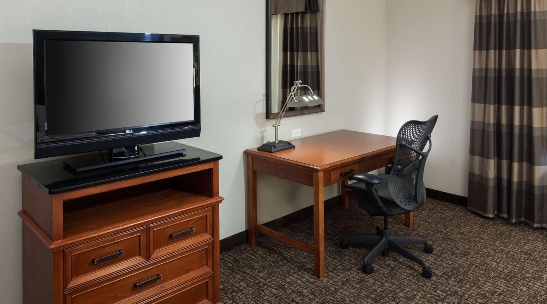 Hilton Garden Inn Rockaway gallery photo in Rockaway, NJ — image 7