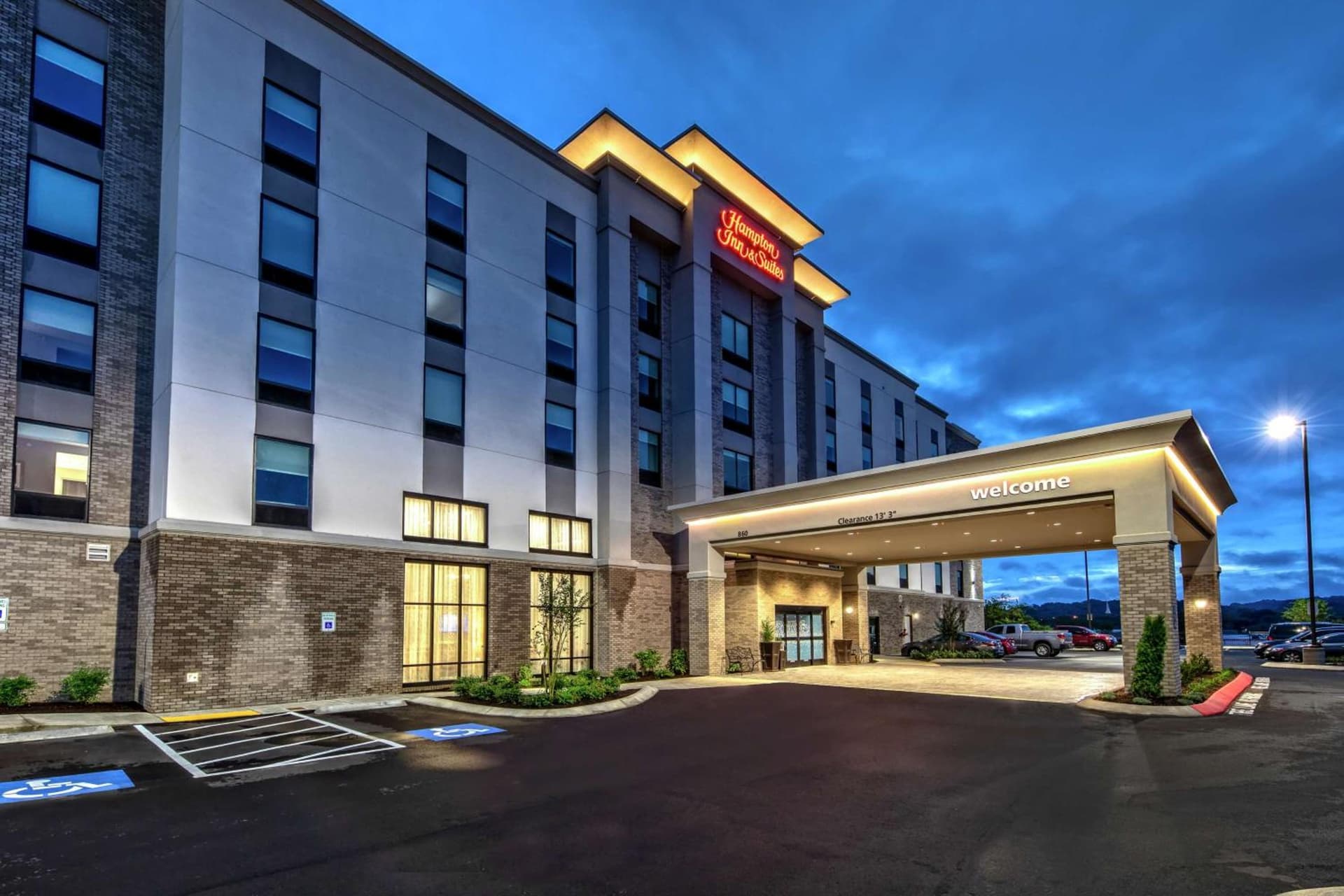 Hampton Inn & Suites Nashville/Goodlettsville Tennessee interior in Goodlettsville, TN — gallery photo 2