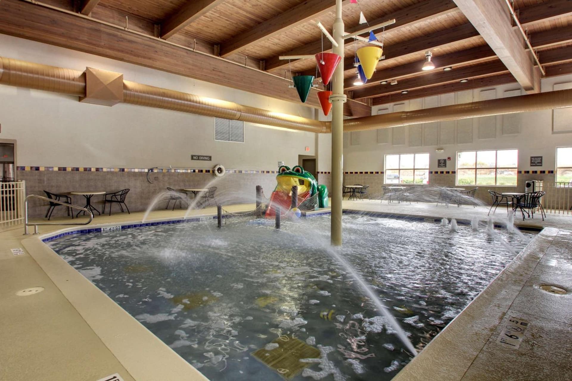Hampton Inn & Suites Chicago/Aurora gallery photo in Aurora, IL — image 35