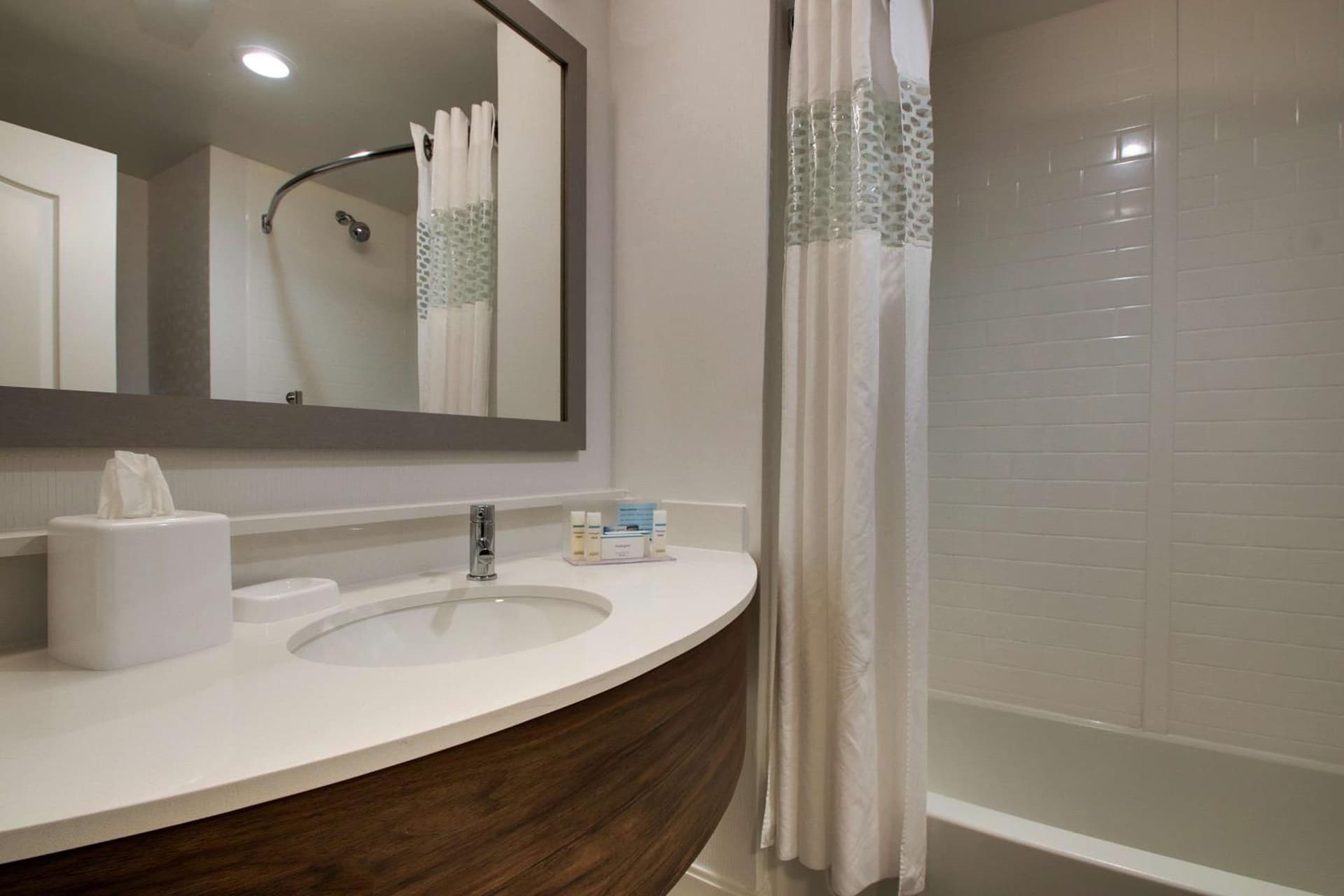 Hampton Inn & Suites Chicago/Aurora gallery photo in Aurora, IL — image 43