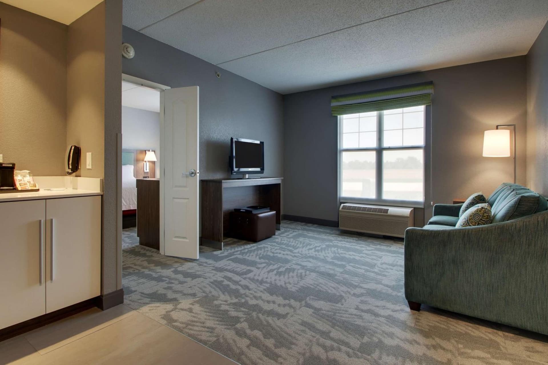 Hampton Inn & Suites Chicago/Aurora gallery photo in Aurora, IL — image 23