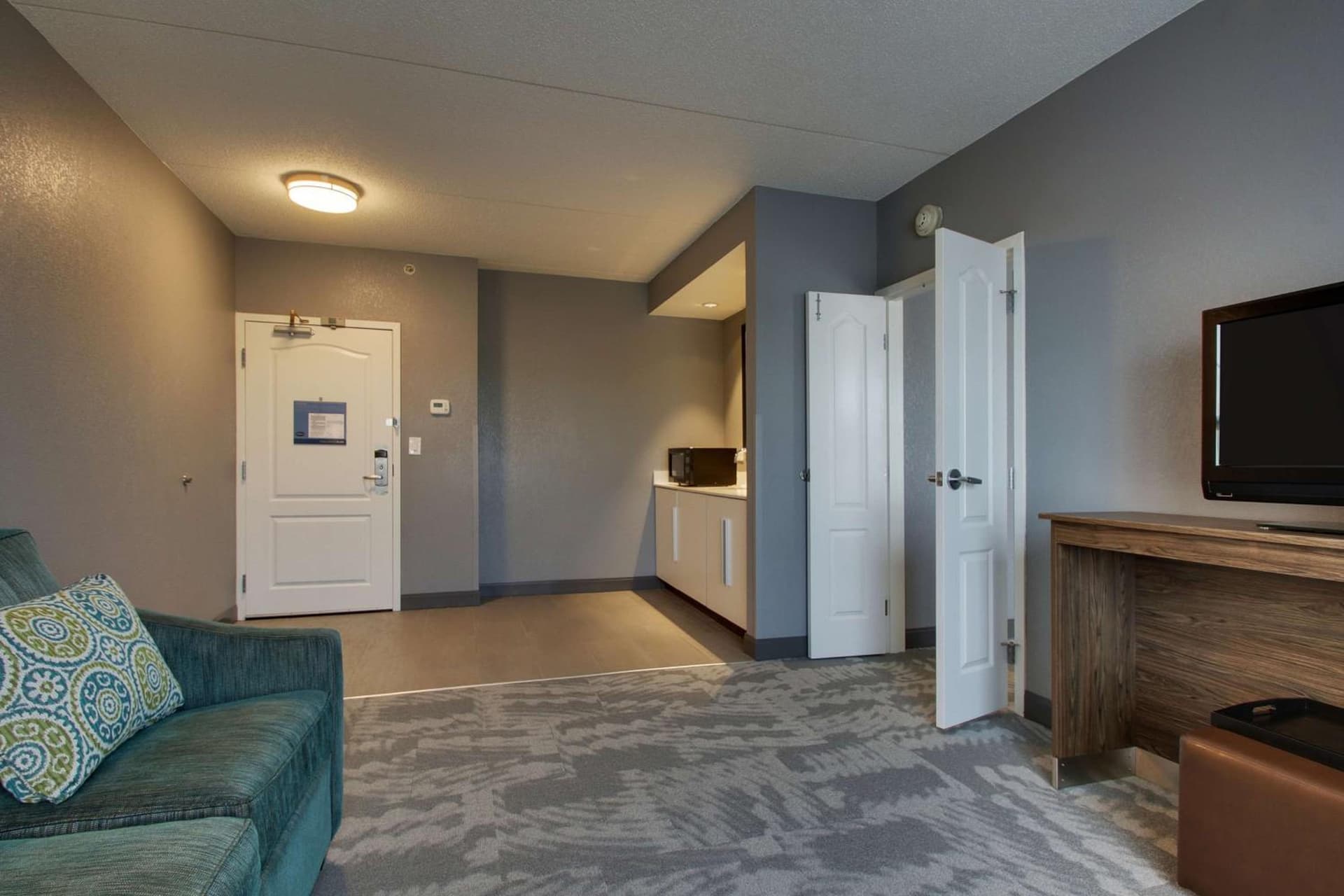 Hampton Inn & Suites Chicago/Aurora gallery photo in Aurora, IL — image 17