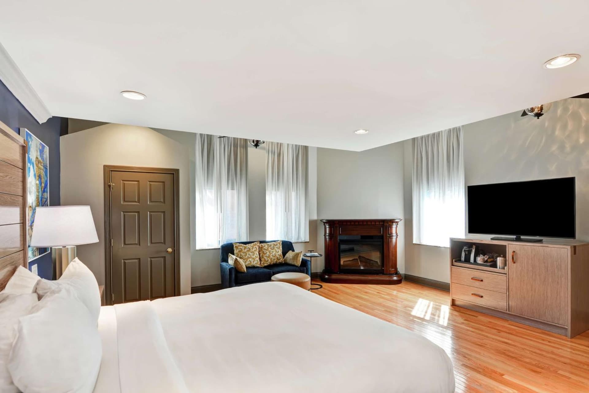 The Cincinnatian Curio Collection by Hilton gallery photo in Cincinnati, OH — image 22