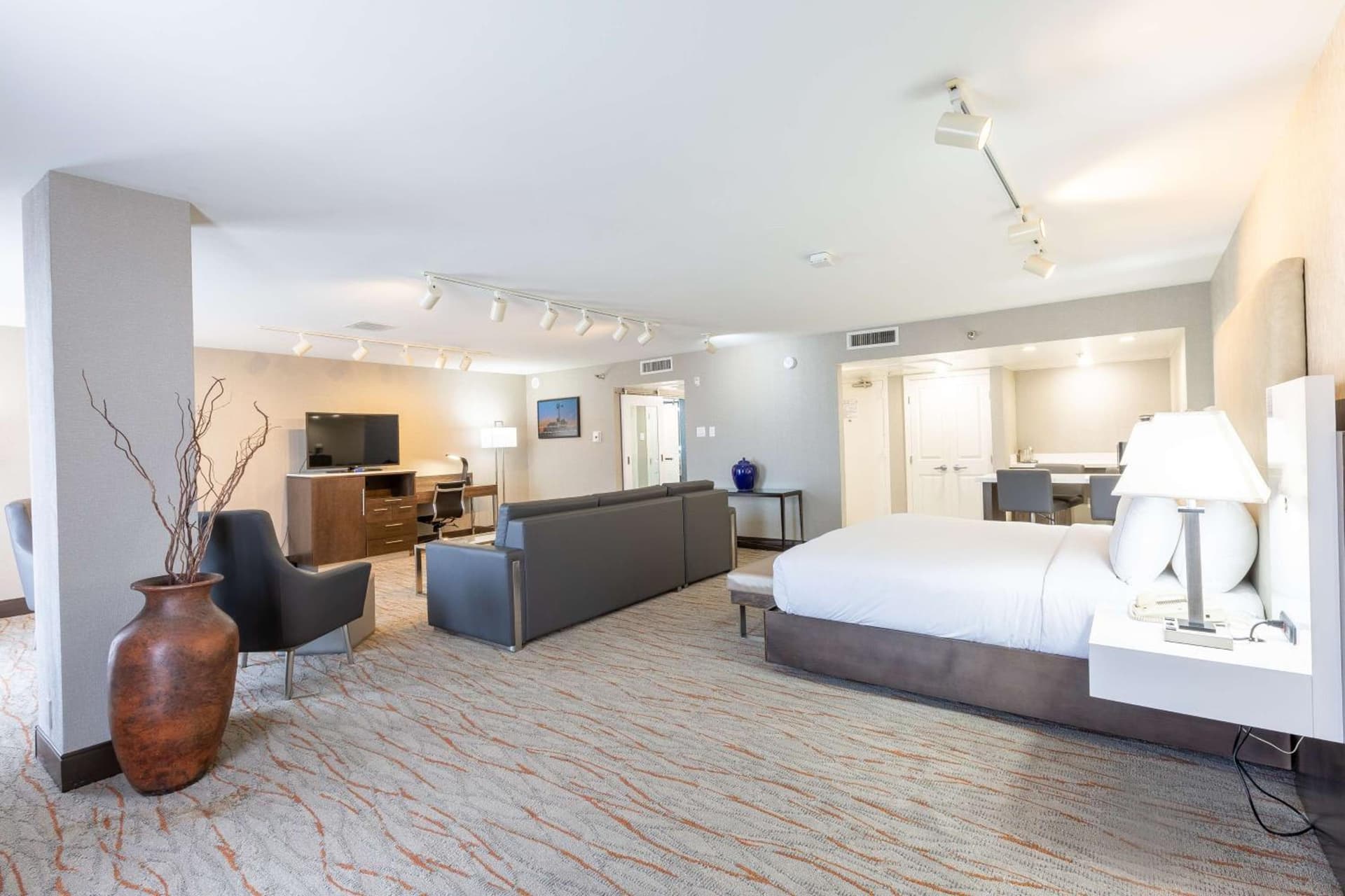 DoubleTree by Hilton Dallas/Richardson gallery photo in Richardson, TX — image 31