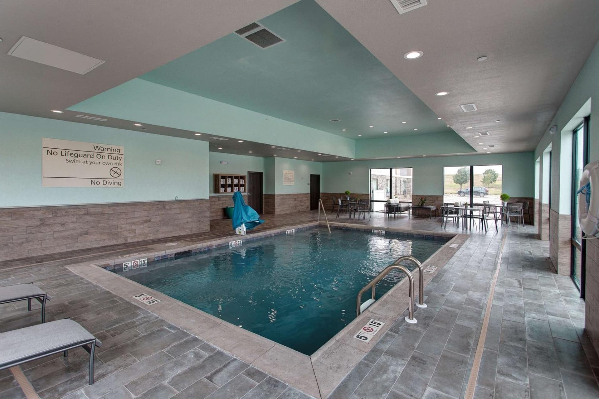 Hampton Inn & Suites-Wichita/Airport, KS gallery photo in Wichita, KS — image 14