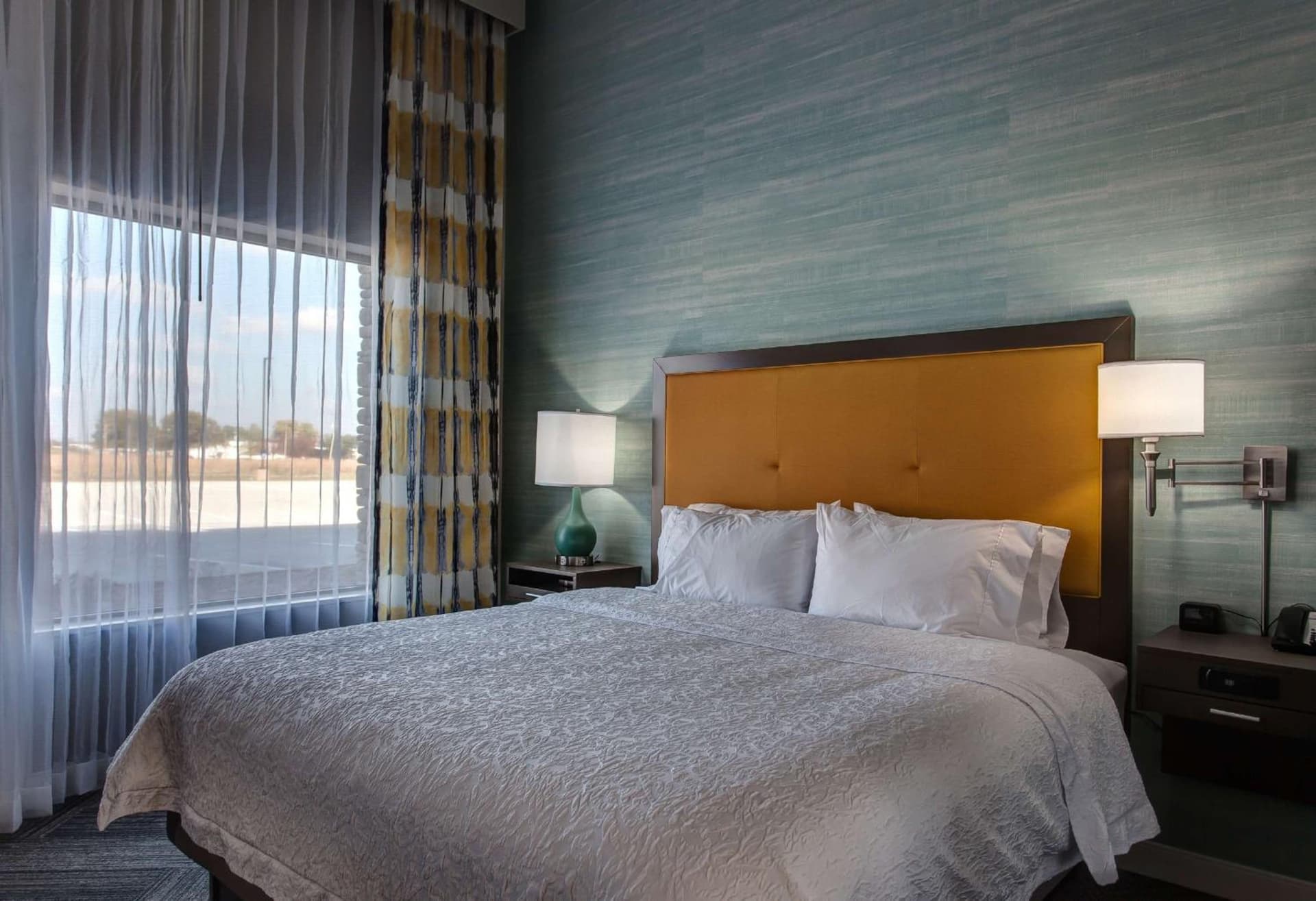Hampton Inn & Suites-Wichita/Airport, KS gallery photo in Wichita, KS — image 17
