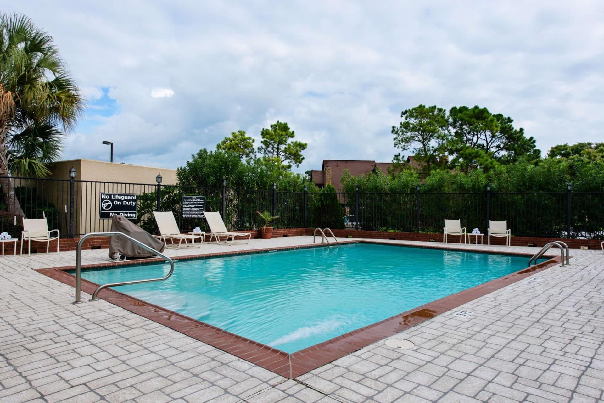 Hampton Inn & Suites Port Arthur gallery photo in Port Arthur, TX — image 22