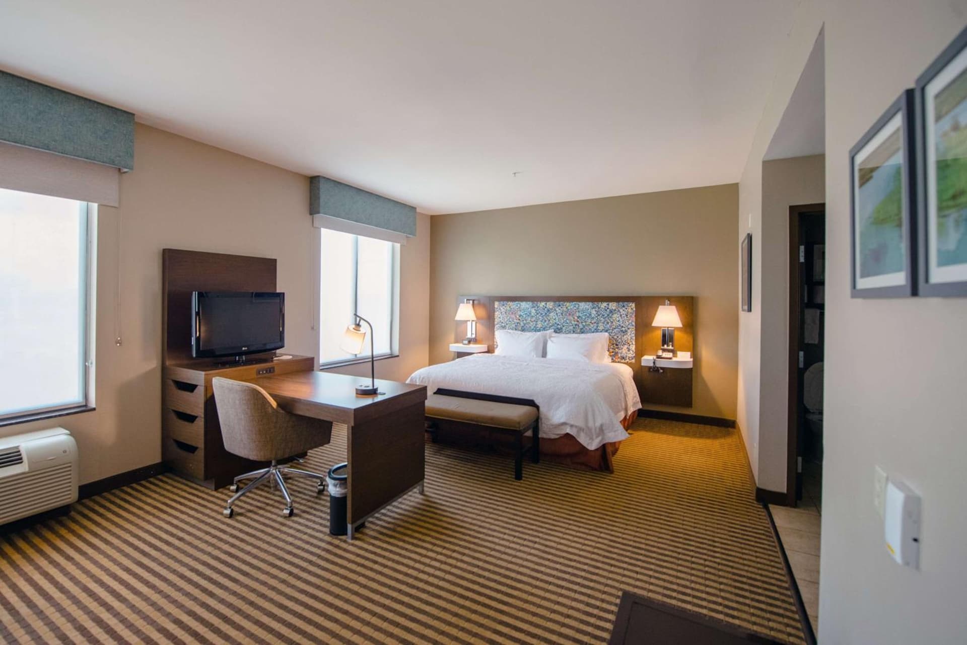 Hampton Inn & Suites Port Arthur gallery photo in Port Arthur, TX — image 21
