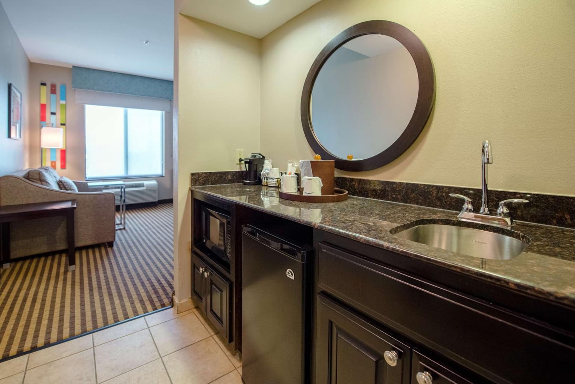 Hampton Inn & Suites Port Arthur gallery photo in Port Arthur, TX — image 4