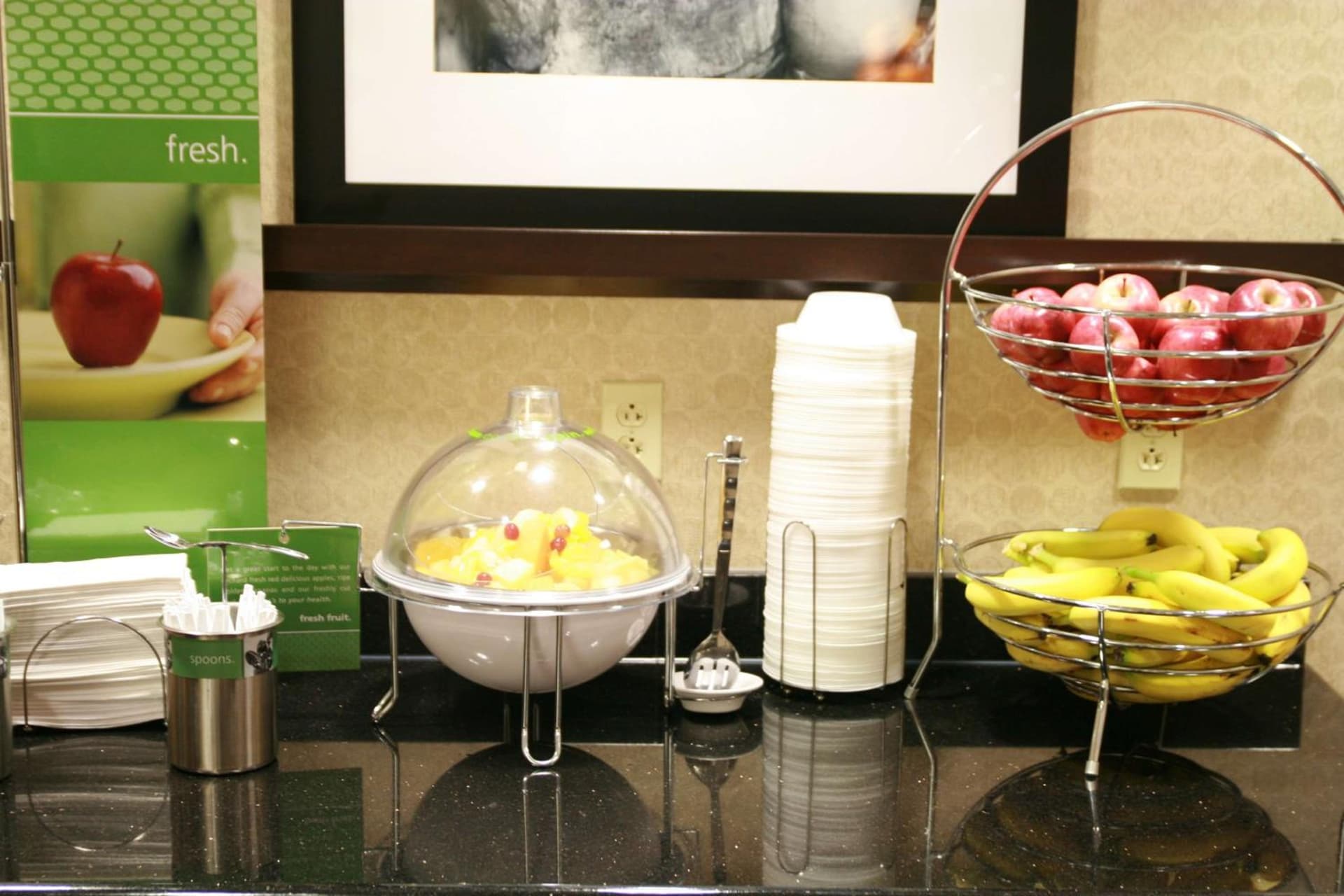 Hampton Inn Topeka gallery photo in Topeka, KS — image 17