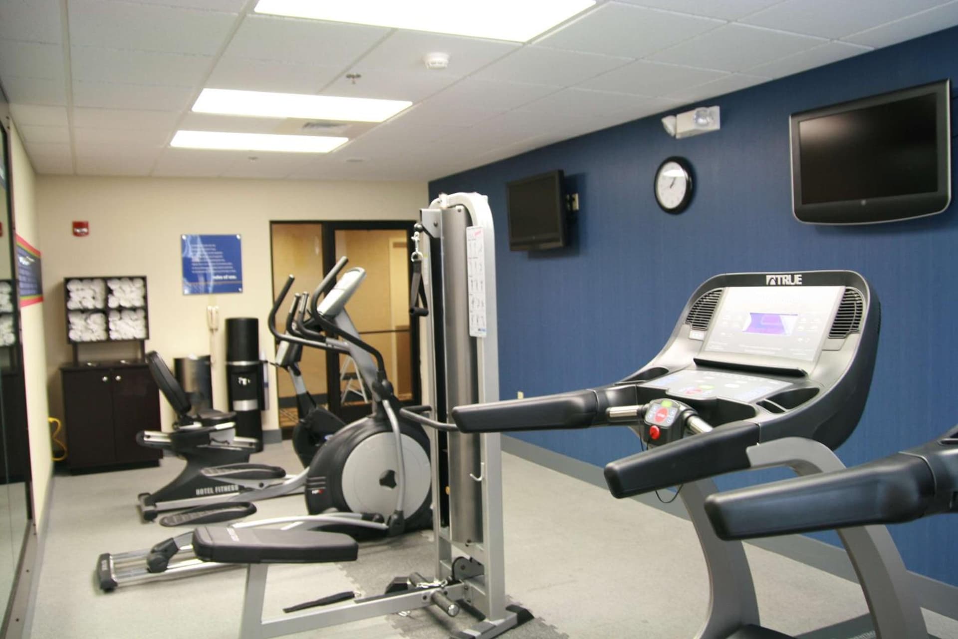 Hampton Inn Topeka gallery photo in Topeka, KS — image 10